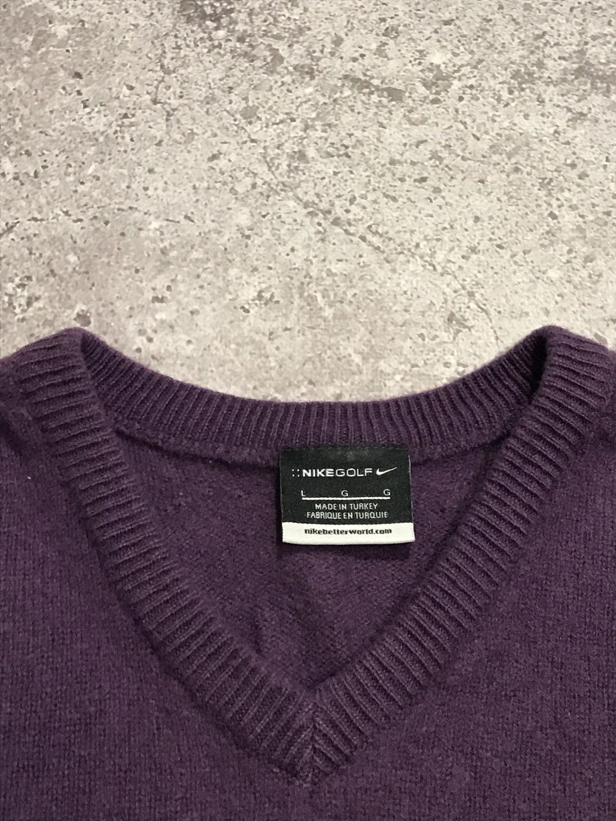 Nike × Vintage Vintage Sweater Nike Golf Embroiled Swoosh Y2K Wool Purple L Size US L / EU 52-54 / 3 - 7 Thumbnail