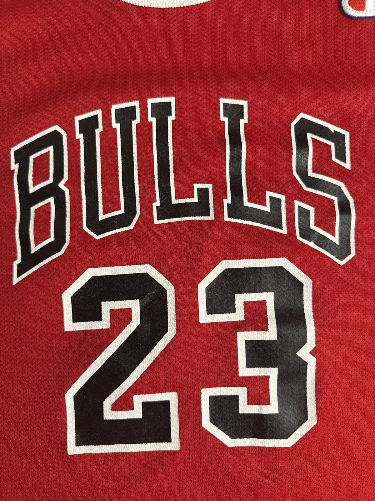 Champion × NBA × Vintage 90s Chicago Bulls Michael Jordan Champion Jersey Youth XL Size US XL / EU 56 / 4 - 6 Thumbnail