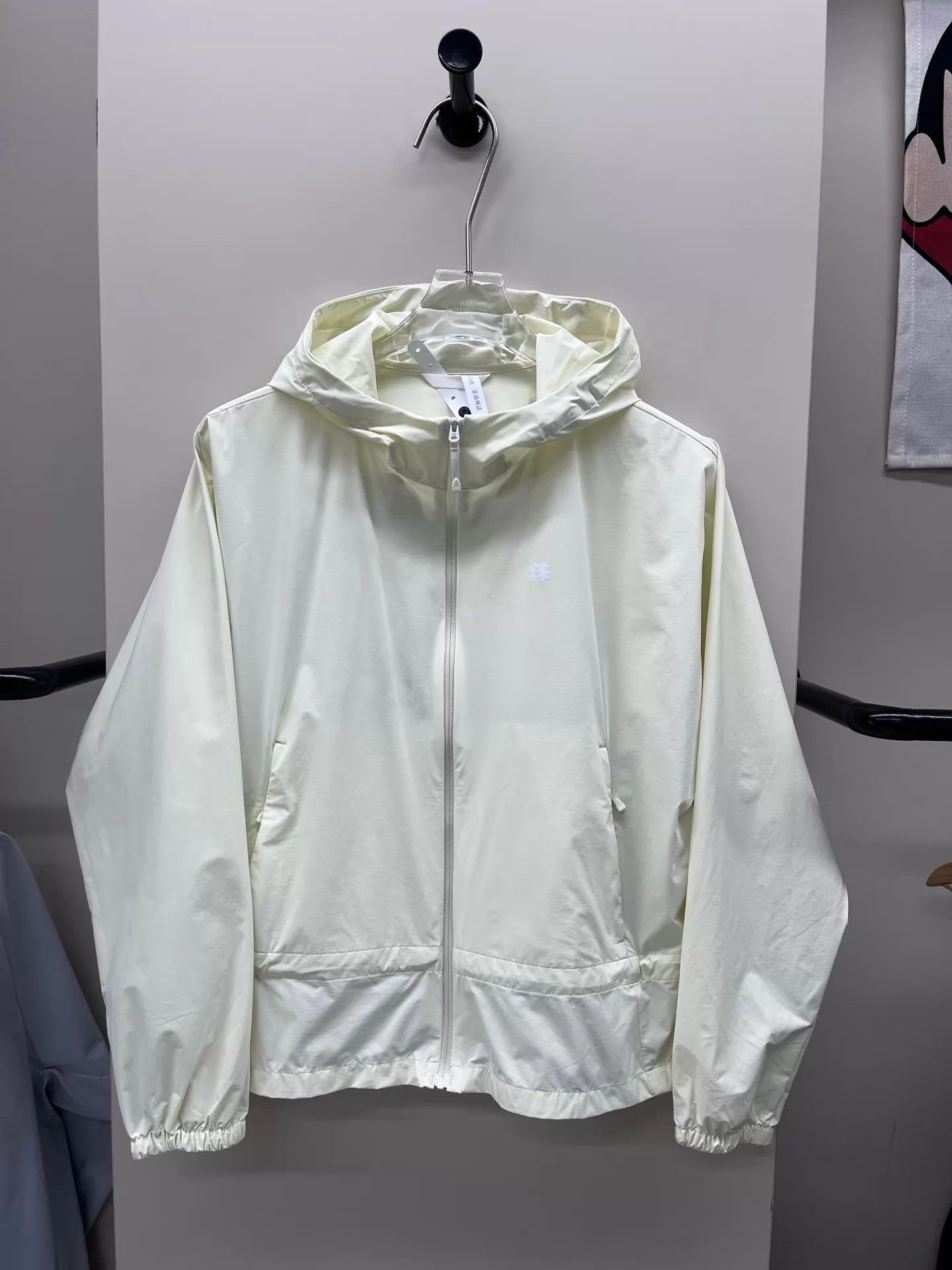 Other KOLON SPORT Women's Outdoor Windproof Sun Jacket L 99 New Size L / US 10 / IT 46 - 1 Thumbnail