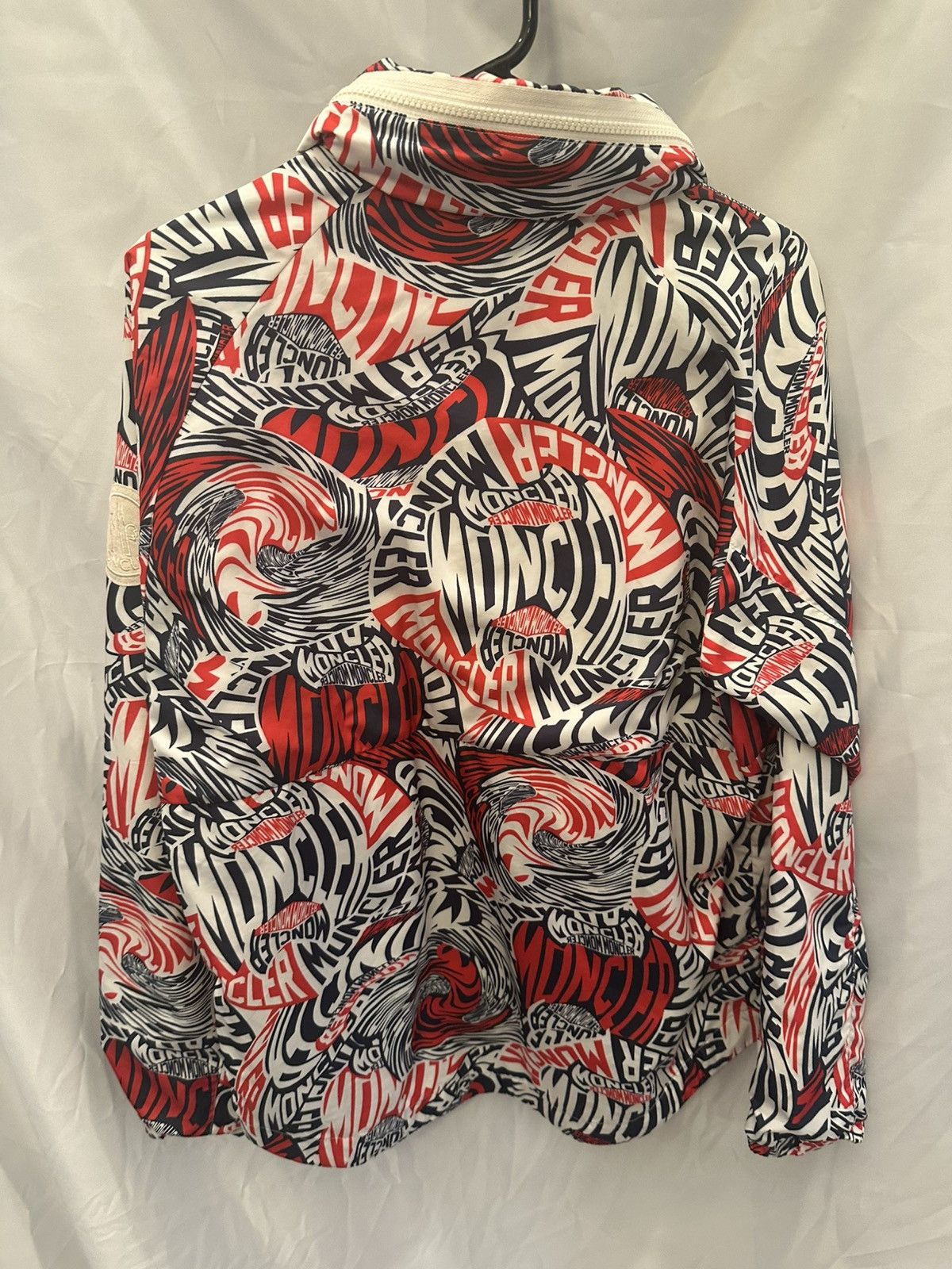 Moncler Moncler Ornain Printed Windbreaker Jacket size 3 US Large L Size US L / EU 52-54 / 3 - 5 Thumbnail