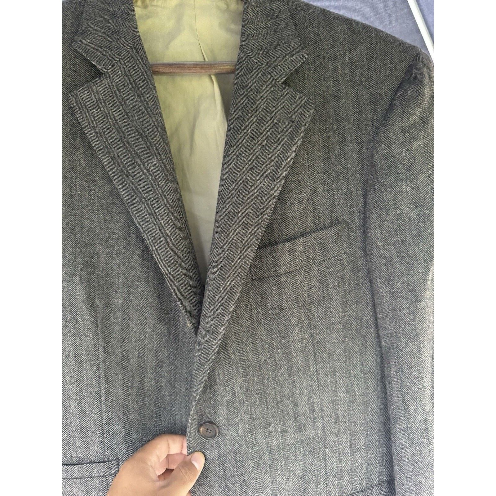 Brunello Cucinelli Brunello Cucinelli Gray Herringbone Tweed Sportjacket 54/44 Size 44R - 4 Thumbnail