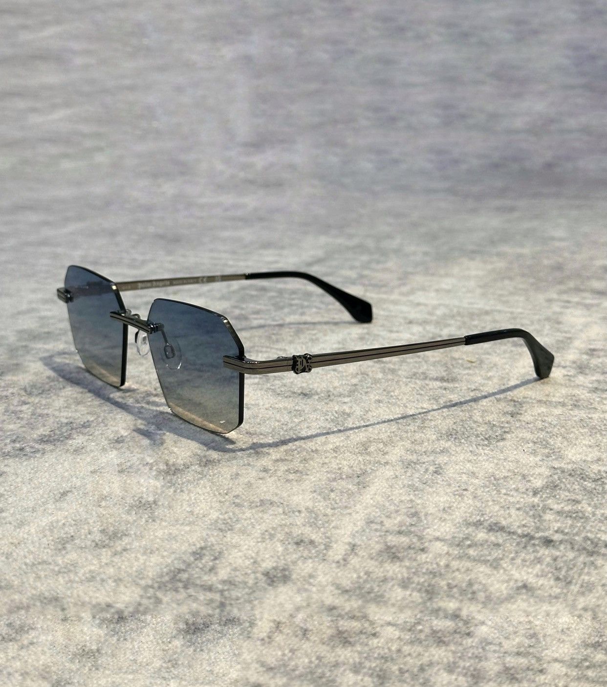 Palm Angels PALM ANGELS PERI10G 1007 Sunglasses Size ONE SIZE - 1 Thumbnail