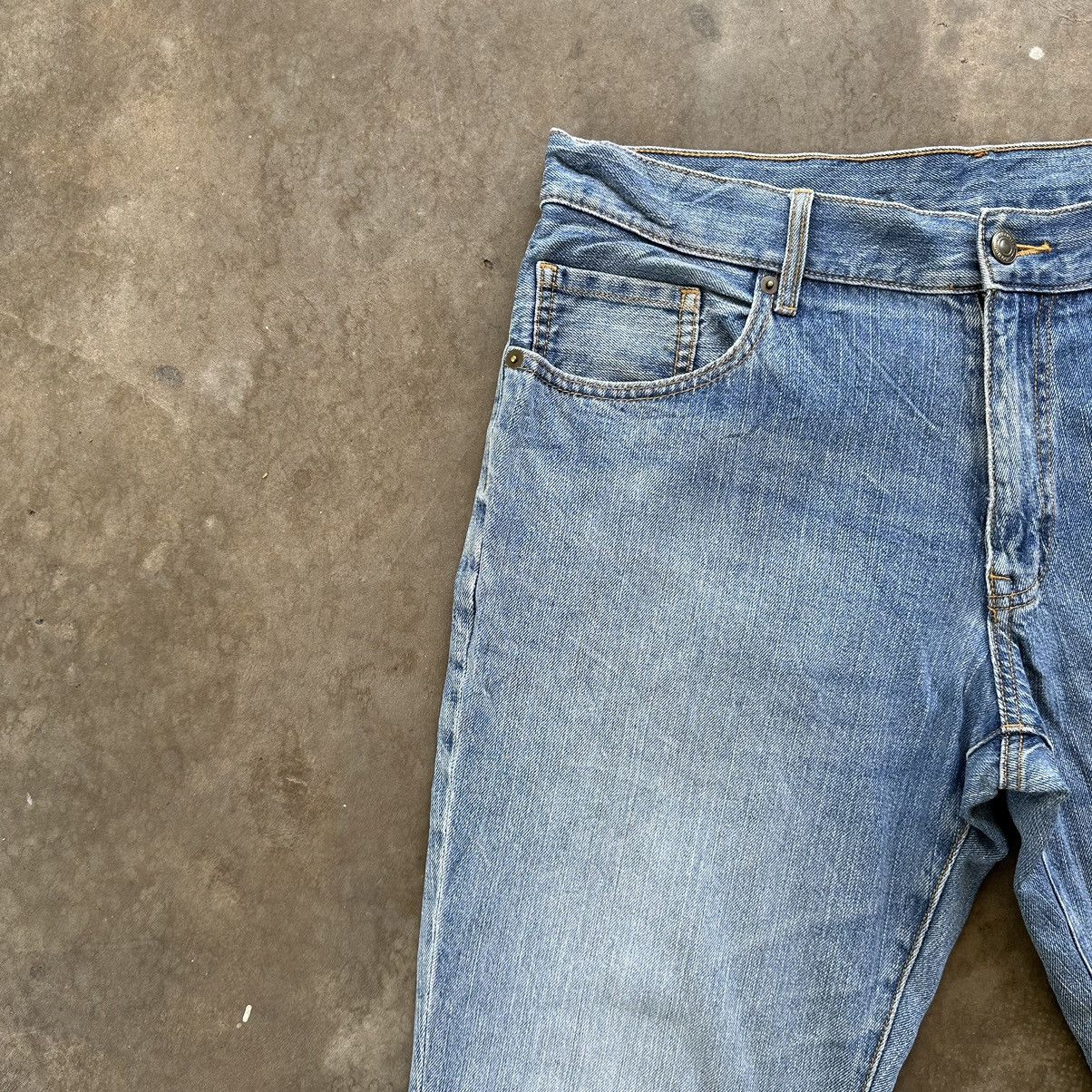Japanese Brand Vintage Japanese Distressed Faded Jean Denim Pant W33 Size US 33 - 5 Thumbnail