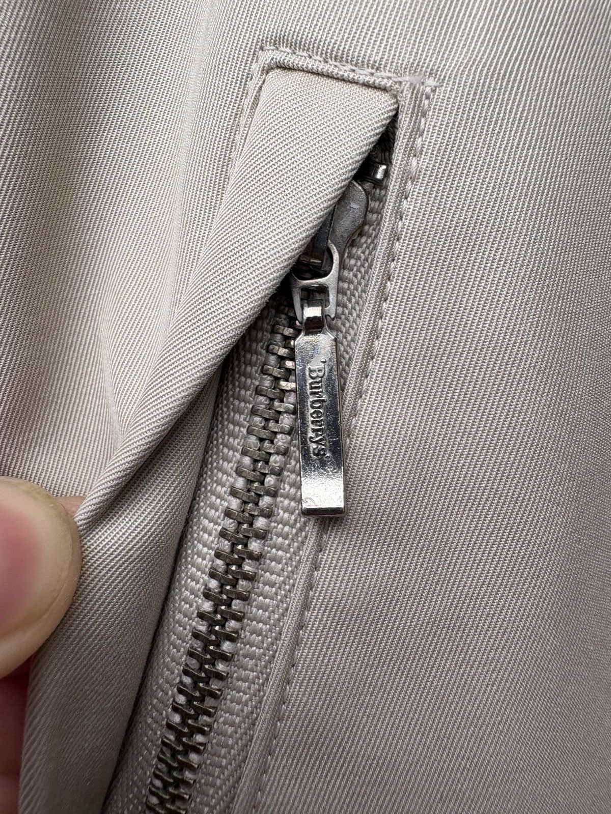 Burberry Vintage Burberry Nova Check Coat Jacket Luxury Style Size US S / EU 44-46 / 1 - 8 Thumbnail