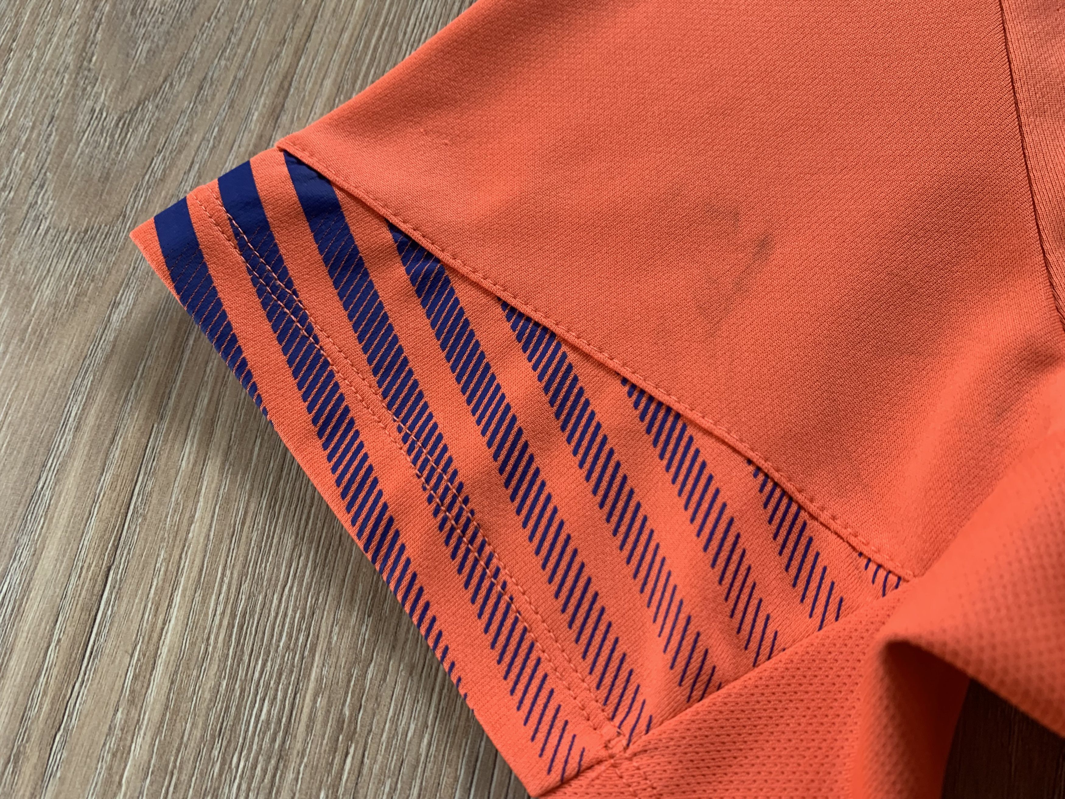 Umbro × Vintage Vintage Umbro Everton Training Shirt 2015-2016 Size US L / EU 52-54 / 3 - 8 Thumbnail
