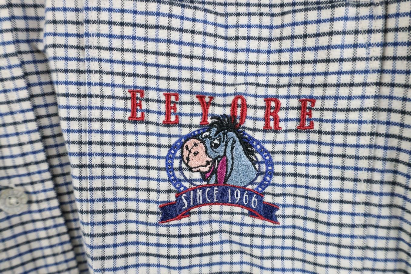 Disney Vintage 90s Disney Winnie the Pooh Eeyore Button Shirt Size US L / EU 52-54 / 3 - 4 Thumbnail