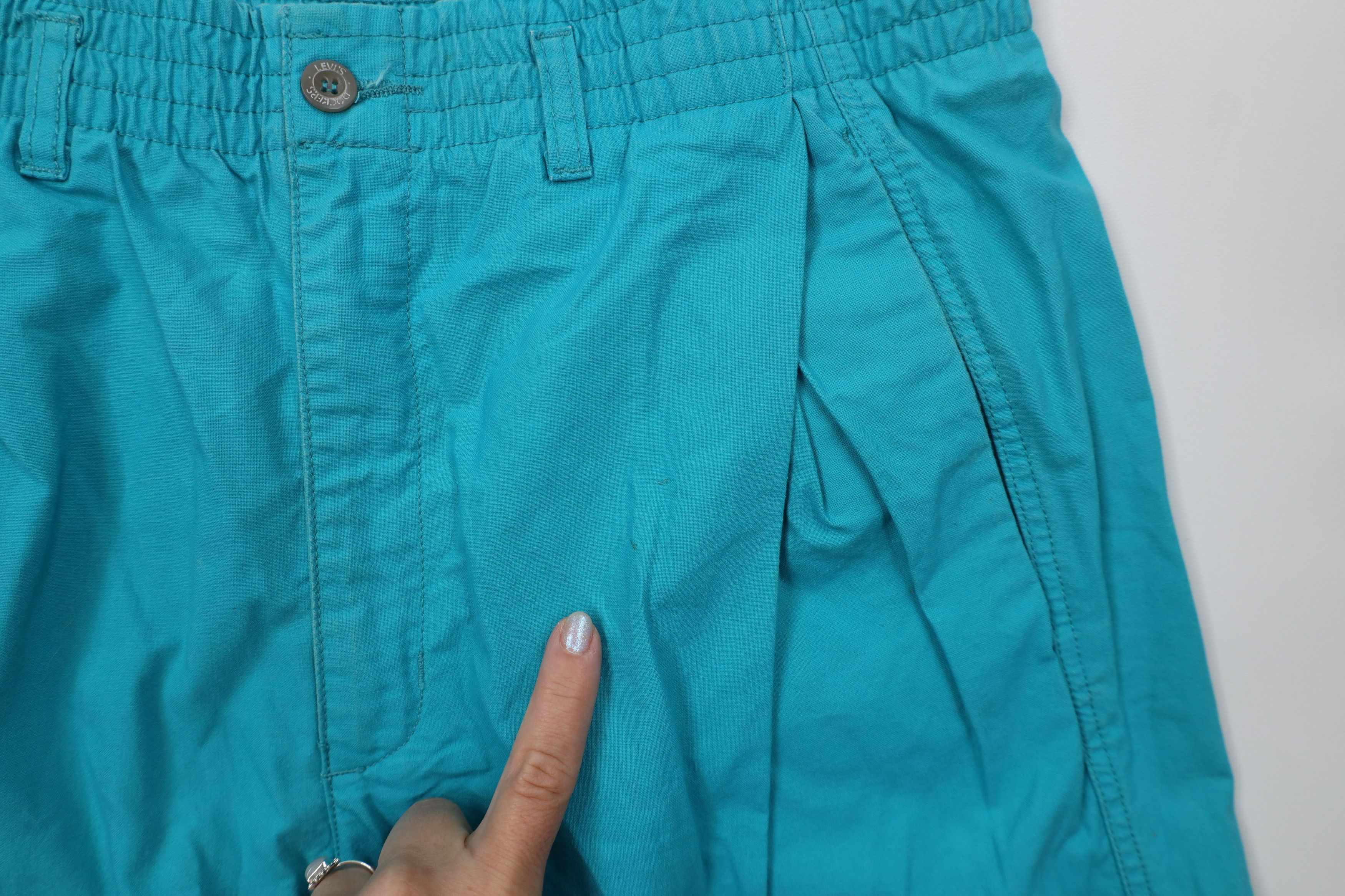 Levi's Vintage 80s 90s Levis Dockers Pleated High Waist Shorts Teal Size US 36 / EU 52 - 6 Thumbnail