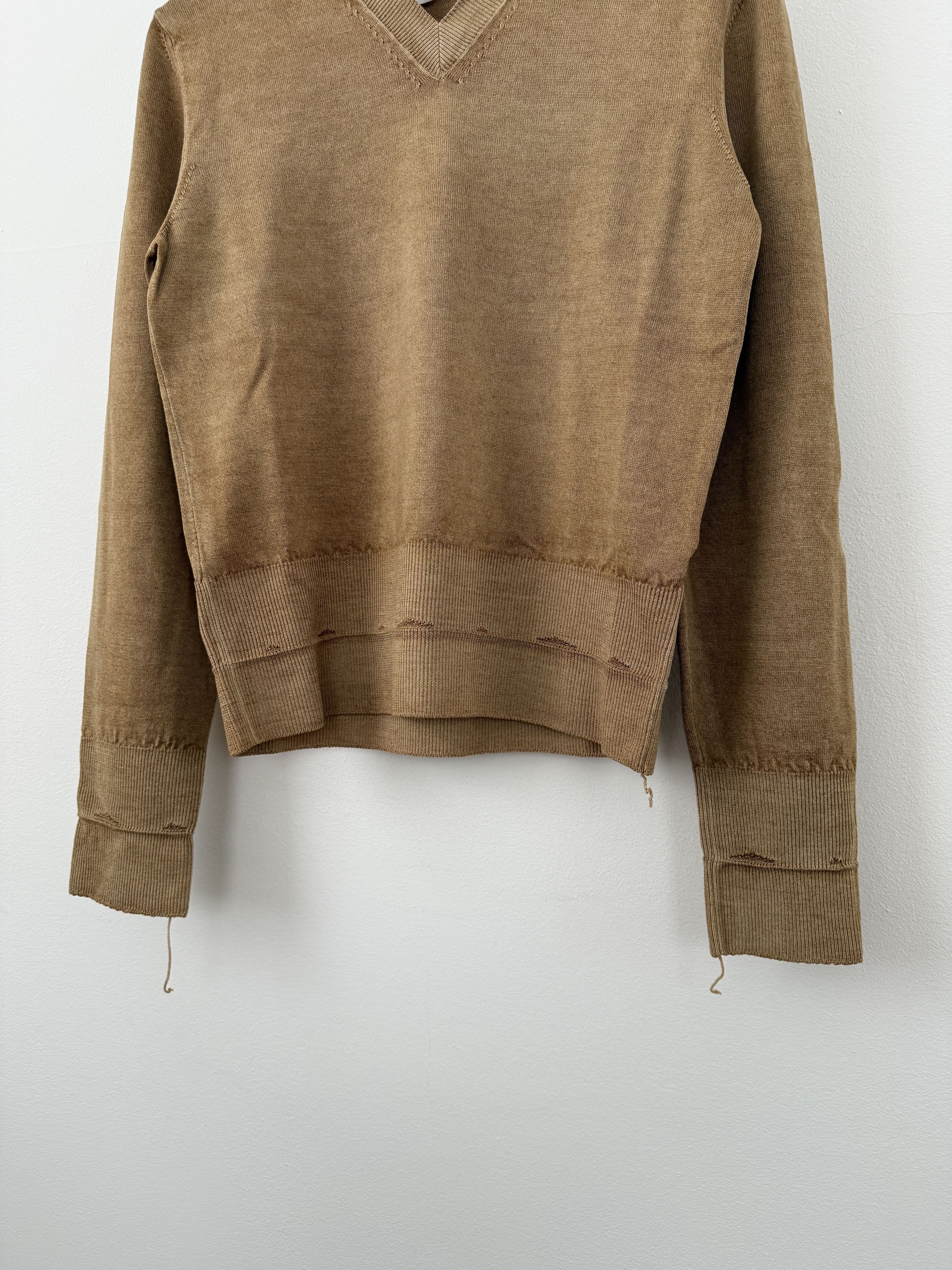 Maison Margiela Miss Deanna 10 Corso Como Distressed Sweater Size L / US 10 / IT 46 - 6 Thumbnail