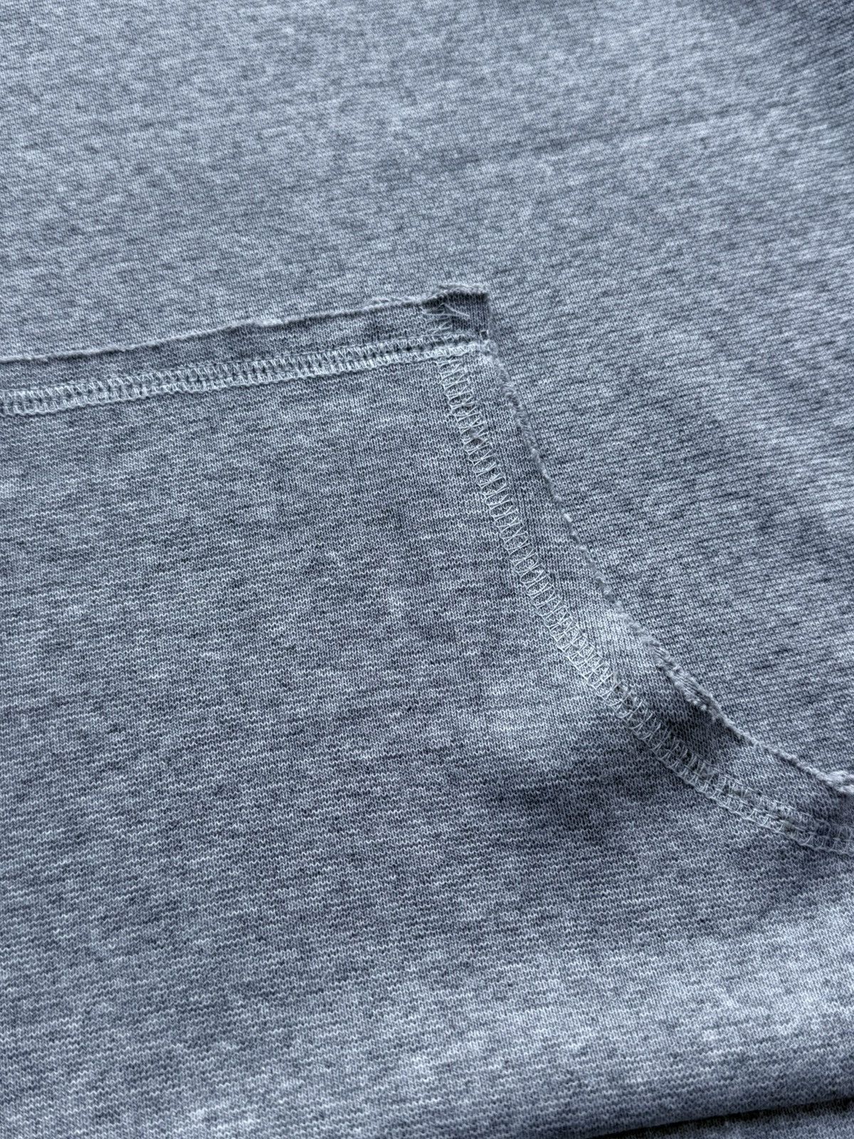 Emporio Armani 2000s Emporio Armani Distressed Hoodie Size US L / EU 52-54 / 3 - 5 Thumbnail