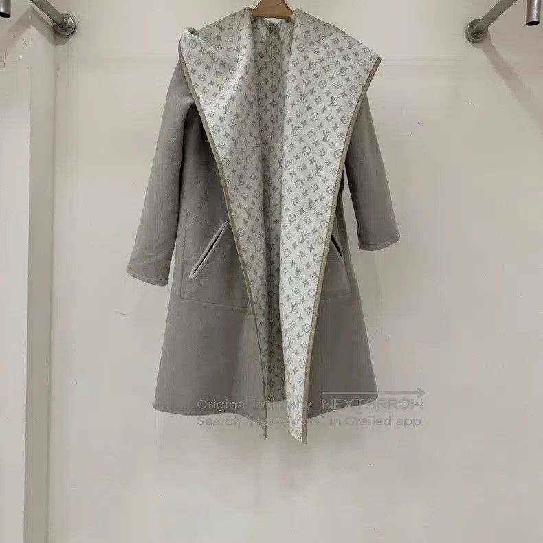 Louis Vuitton Louis Vuitton Grey reversible bathrobe coat Size XXS / US 00 / IT 34 - 1 Thumbnail