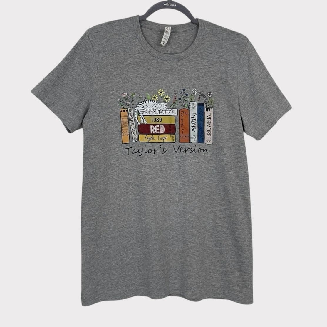Other Bella + Canvas Grey Taylor's Version Graphic Tee Size M / US 6-8 / IT 42-44 - 1 Thumbnail