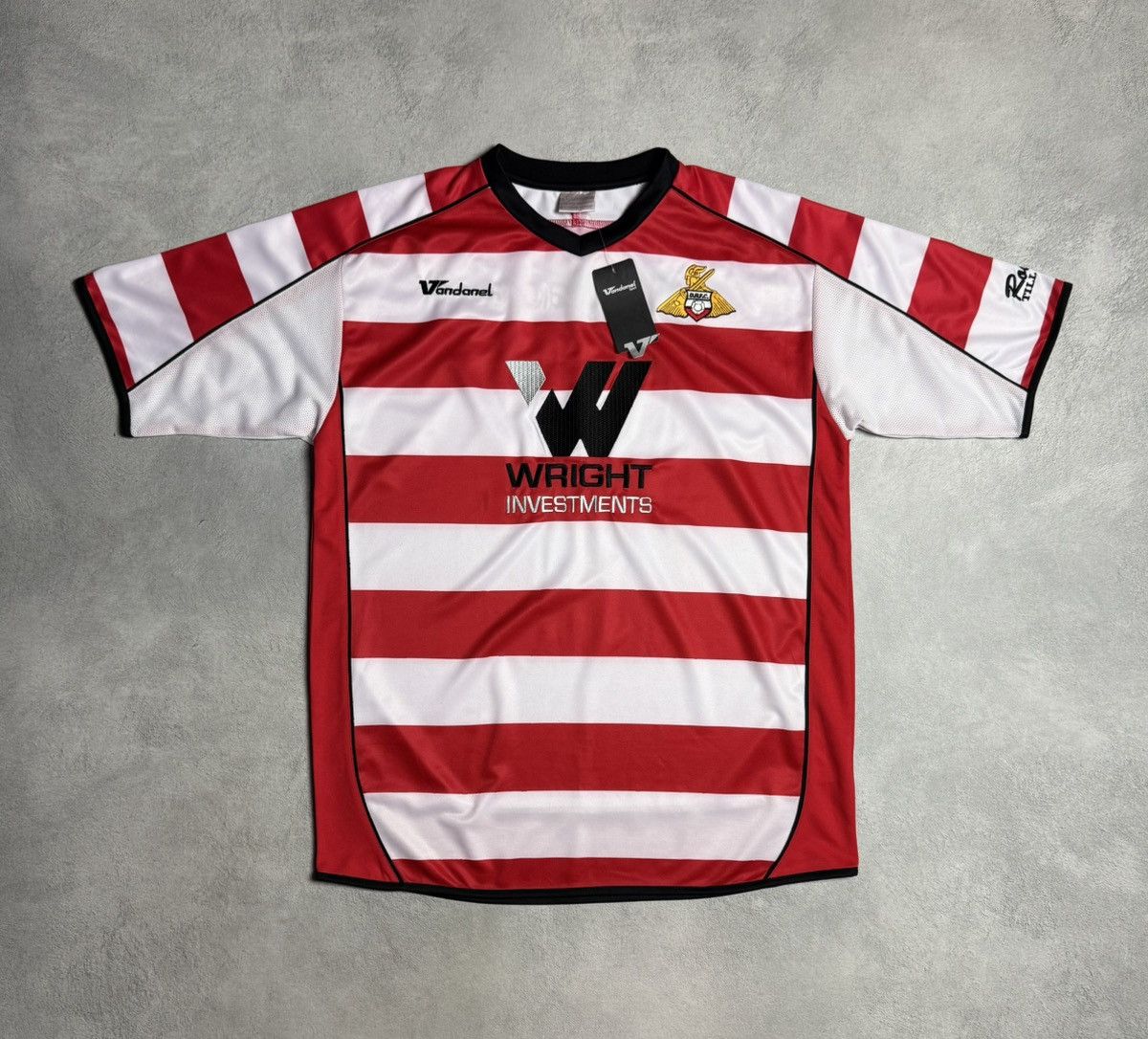 Vintage Doncaster Rovers 2008 2009 Home Shirt Soccer Jersey Vandanel Size US L / EU 52-54 / 3 - 1 Thumbnail