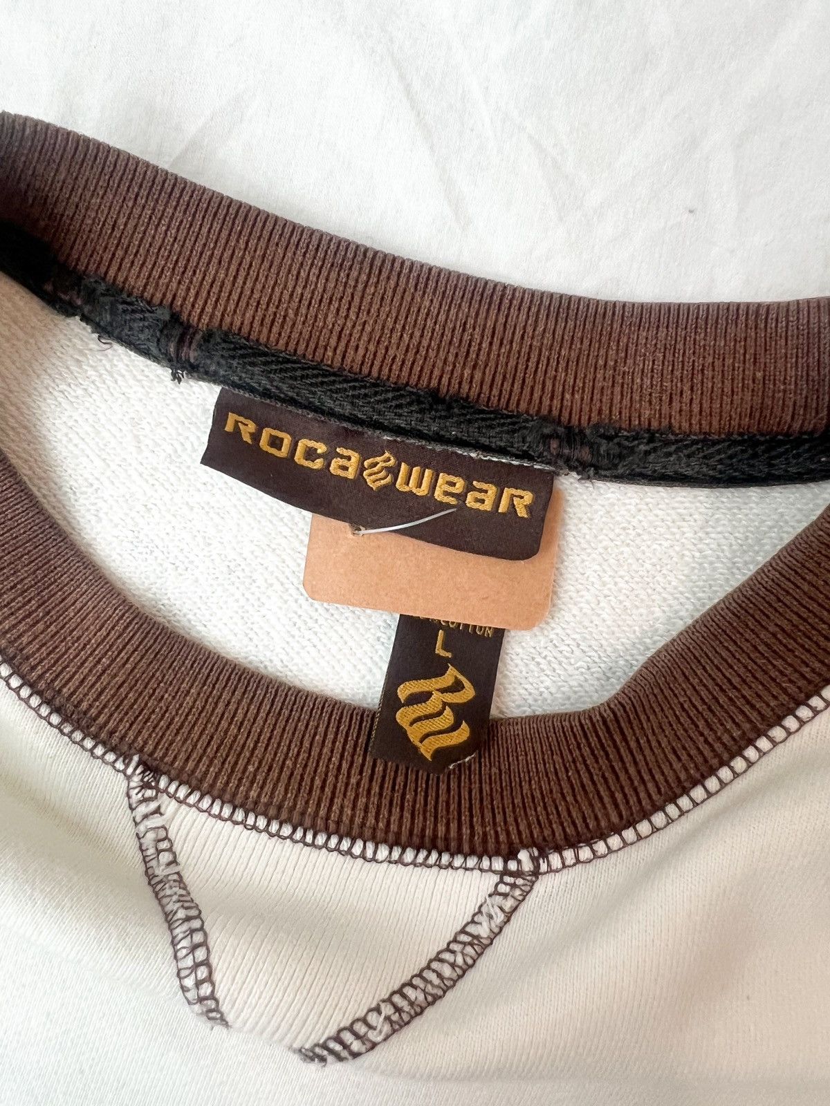 Jay-Z brown white green rocawear letter patch crewneck Size US L / EU 52-54 / 3 - 5 Thumbnail