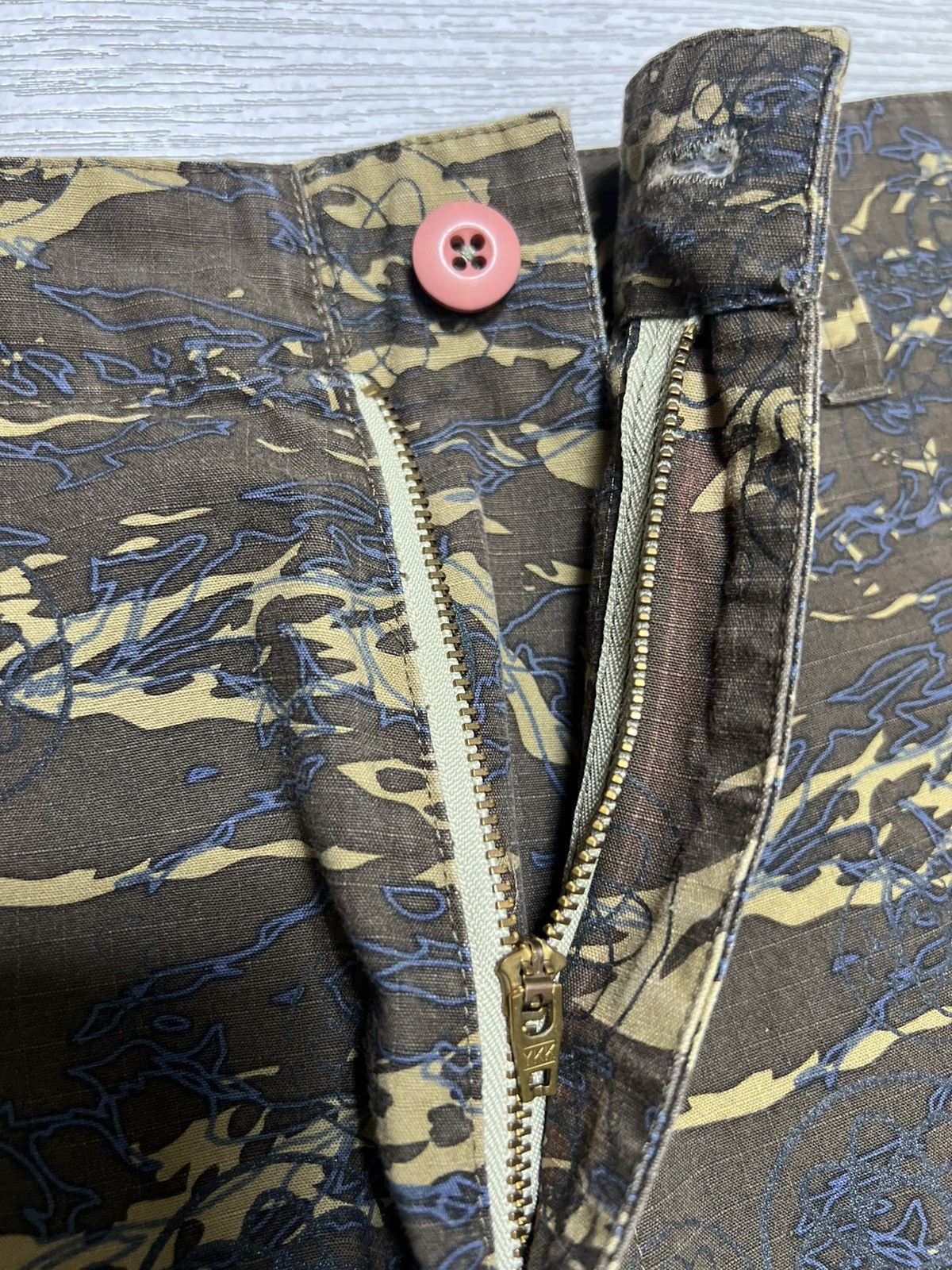Futura Futura Laboratories - AOP Tiger Camouflage Cargo Pants Size US 34 / EU 50 - 5 Thumbnail