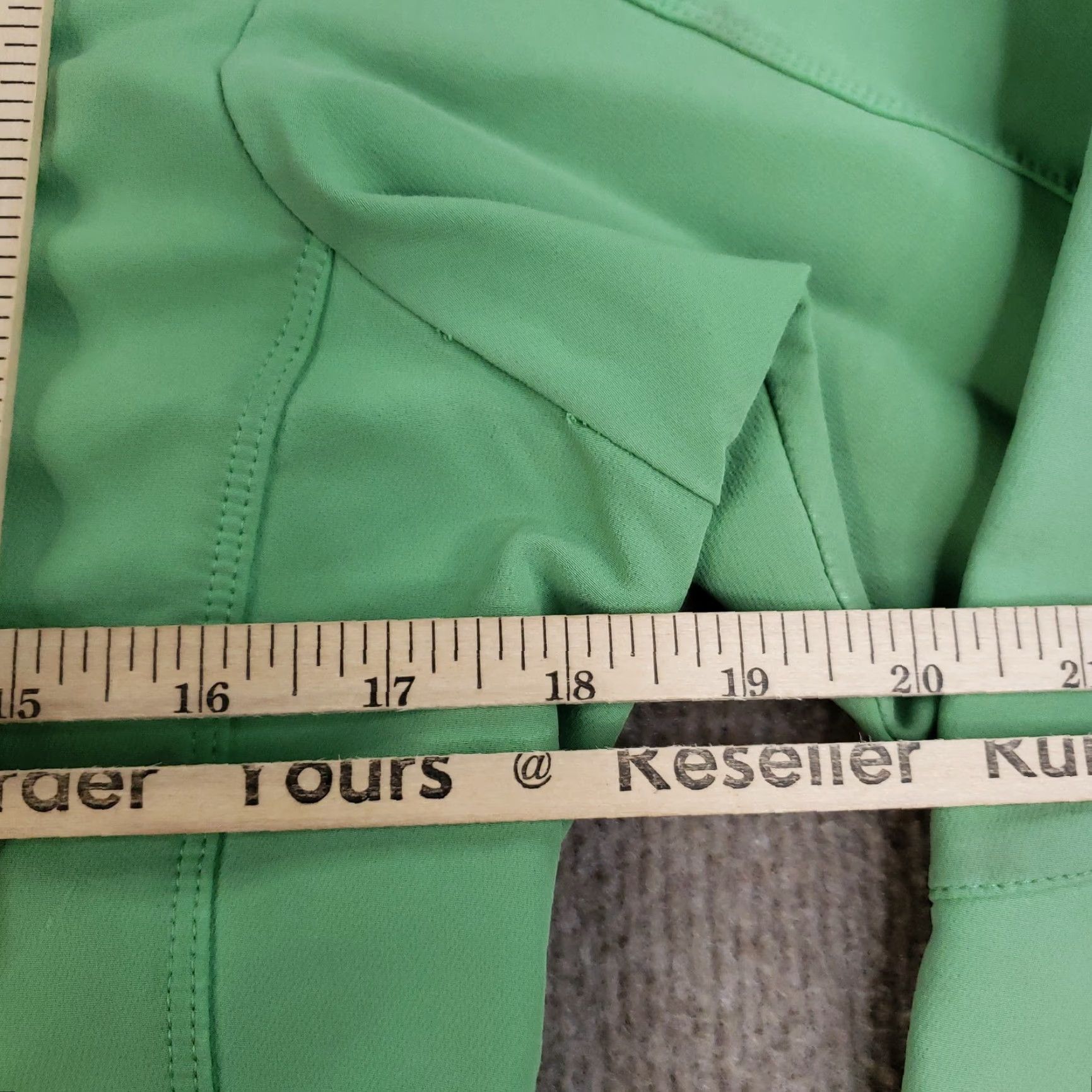 Patagonia Patagonia Jacket Womens Small Green Hooded Softshell Full Zip Outdoors Hiking Size S / US 4 / IT 40 - 3 Thumbnail