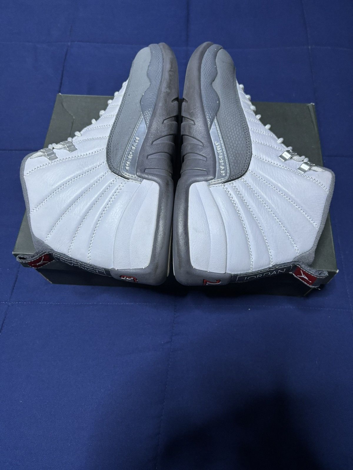 Jordan Brand Jordan 12 Retro Dark Grey 2019 Size 10.5 Size US 10.5 / EU 43-44 - 2 Thumbnail