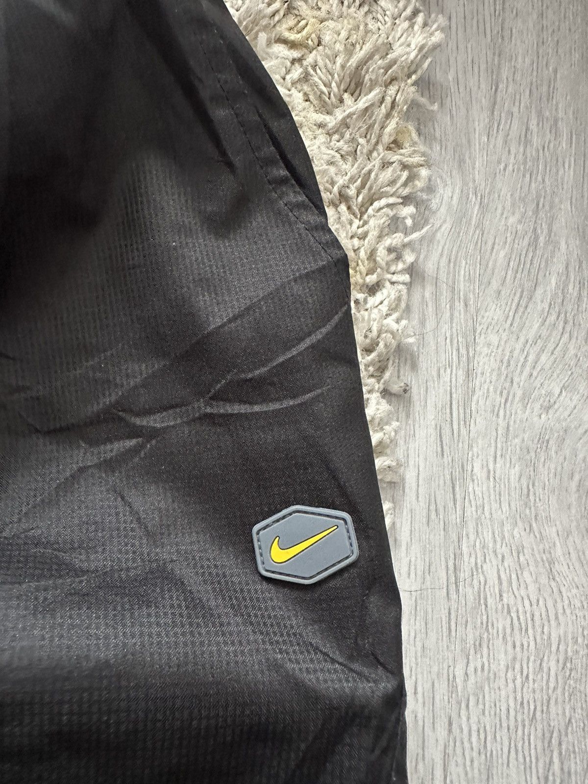 Nike Nike TN Vintage Nylon Pants Y2K Size US 34 / EU 50 - 9 Thumbnail