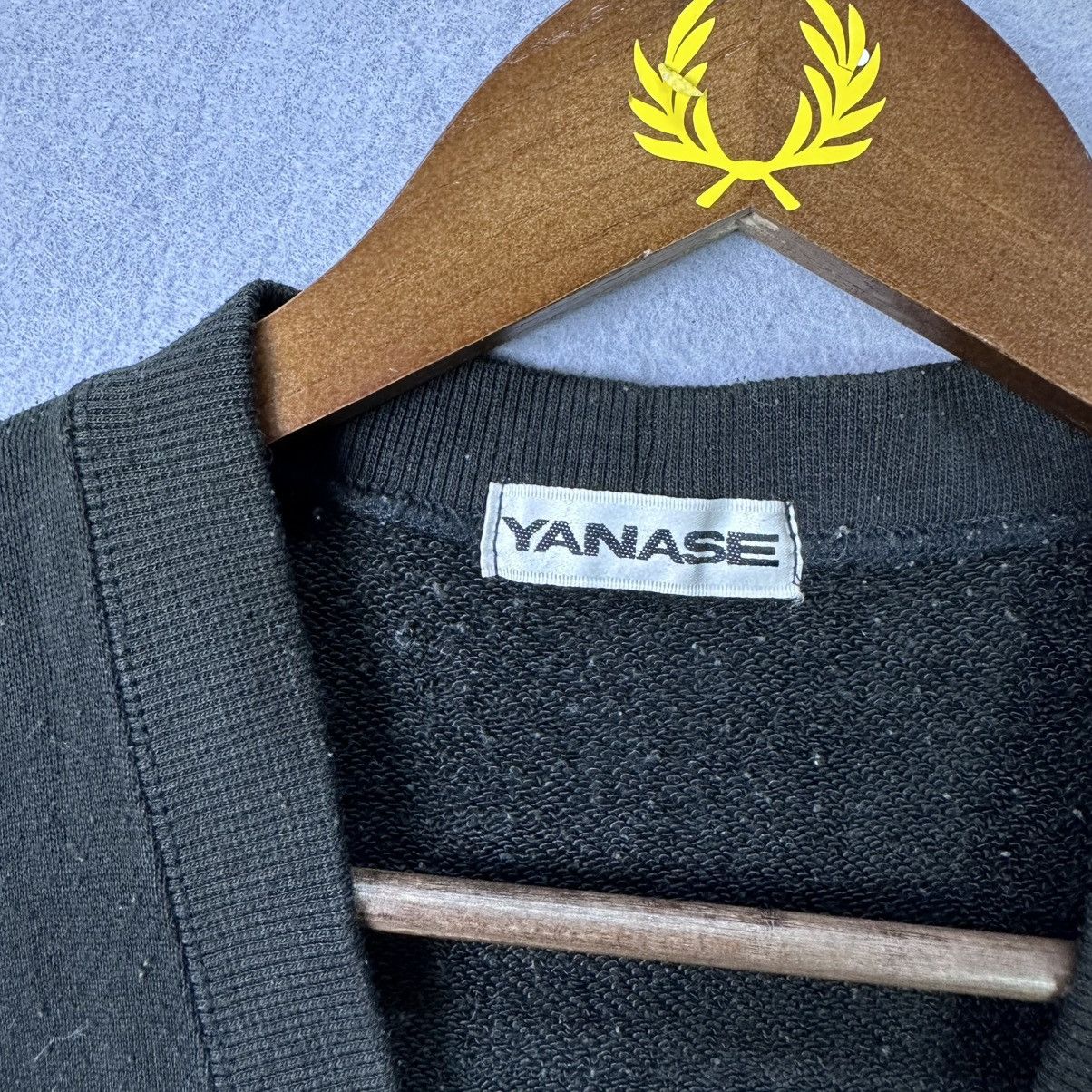 Vintage Vintage Mercedes Benz AMG Sweater Vest Black Yanase Japan Size US M / EU 48-50 / 2 - 3 Thumbnail