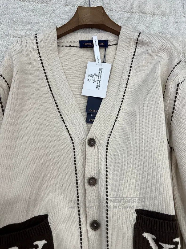 Louis Vuitton Louis Vuitton Tyler co-branded cream intarsia knit long-sl Size US M / EU 48-50 / 2 - 3 Thumbnail