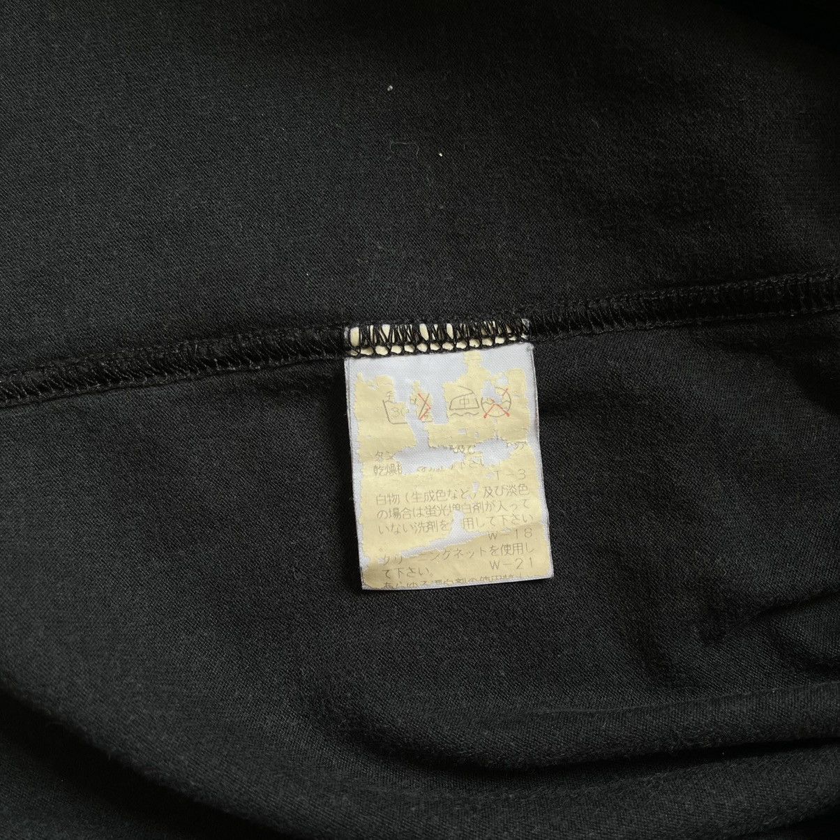 Final Home Vintage Final Home Crest logo tee Size US M / EU 48-50 / 2 - 5 Thumbnail