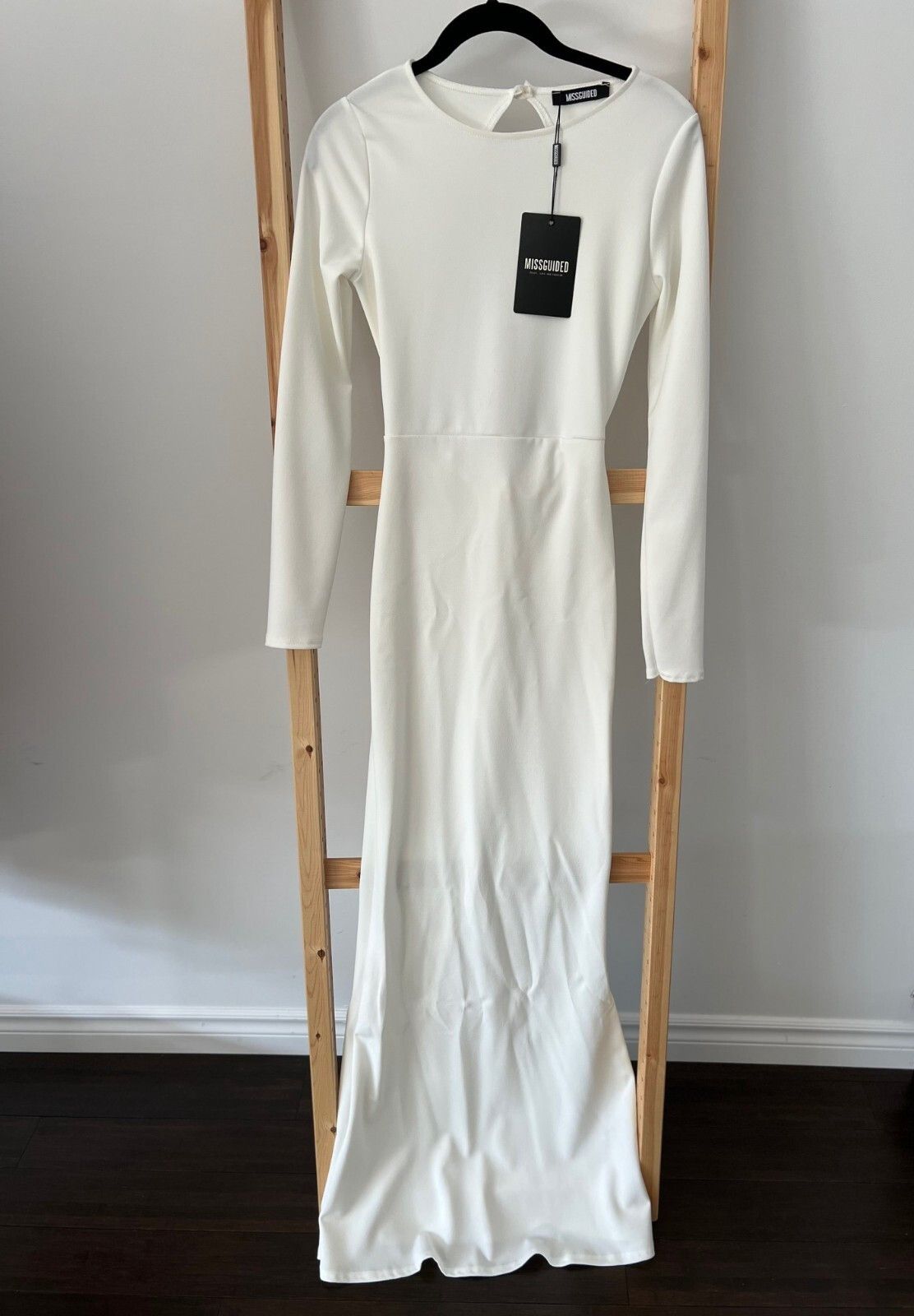 Missguided Miss Guided Long Gown Dress Open BAck Zip White ( US 2 ) Size S / US 4 / IT 40 - 1 Thumbnail