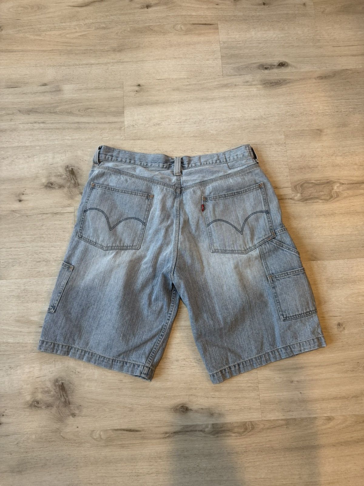 Levi's Levis Denim Carpenter Shorts. Size 36 Size US 36 / EU 52 - 4 Thumbnail