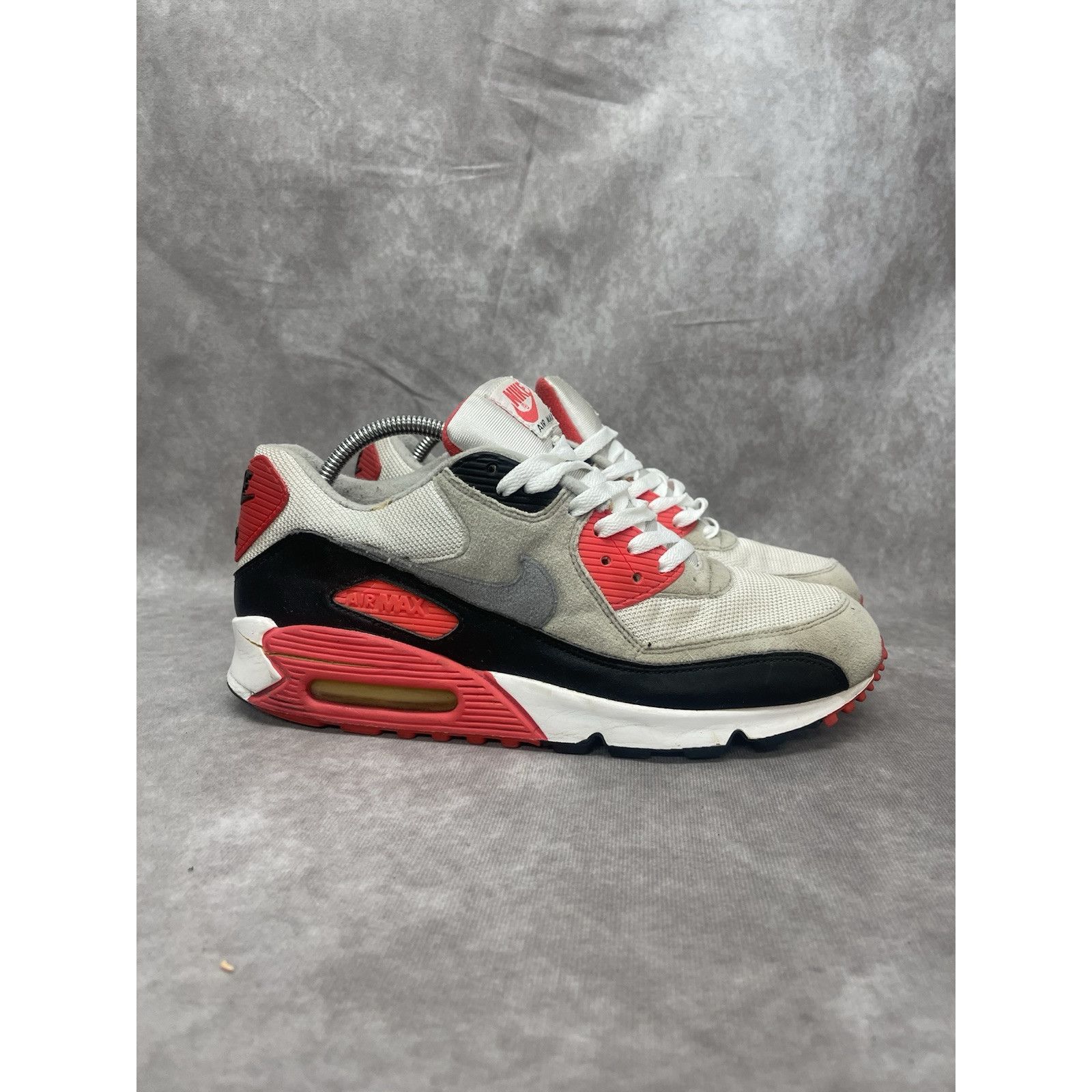 Nike Vintage Nike Air Max 90 Infrared OG Sneaker Shoes 313096-101 Size US 10.5 / EU 43-44 - 1 Thumbnail