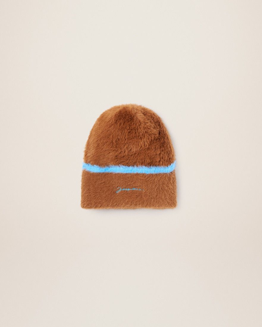Jacquemus o1mle0625 Size:OS / Unisex La Bonnet Neve Beanie / Hat Brown Size ONE SIZE - 1 Thumbnail