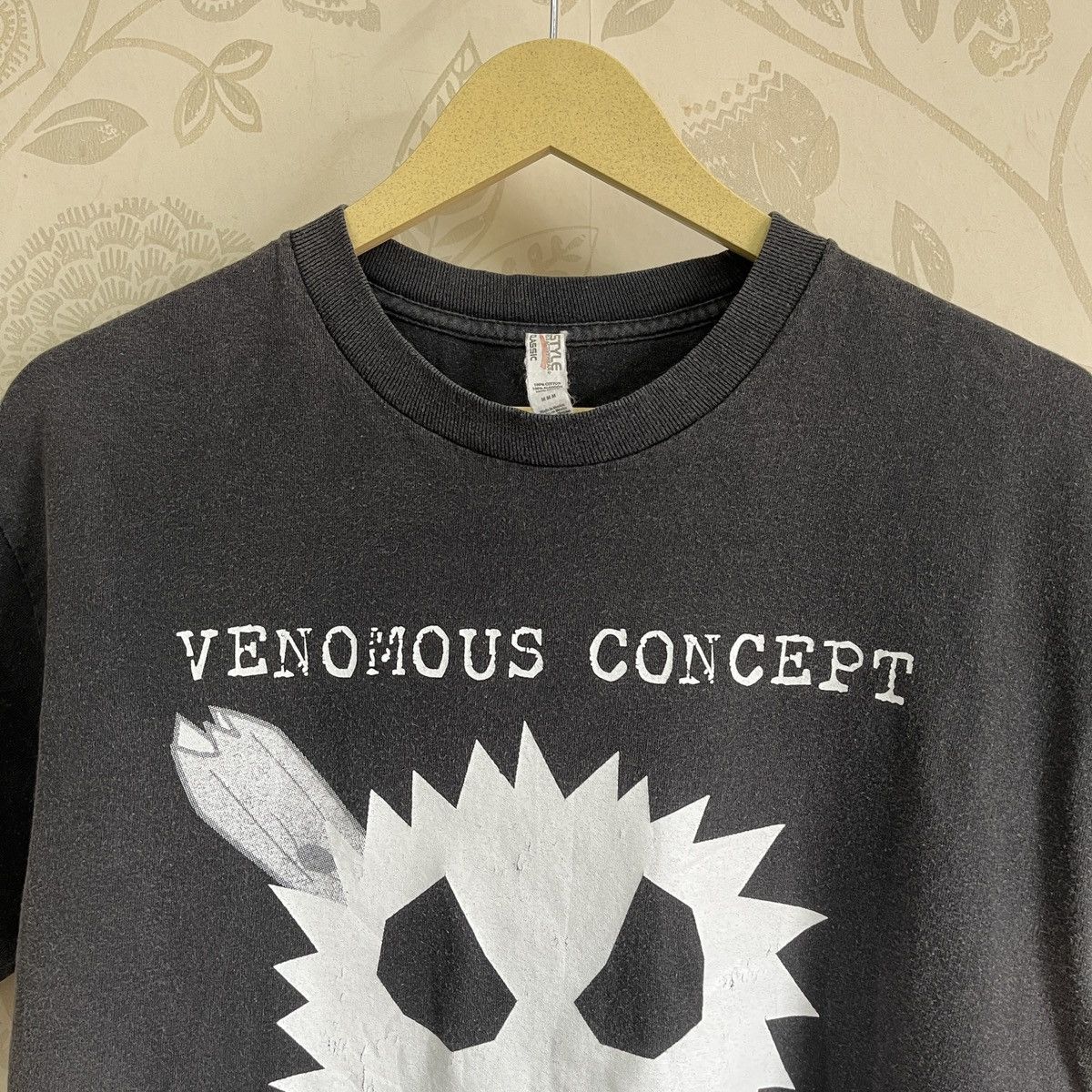 Band Tees × Vintage Faded Punk Venomous Concept Hardcore Band TShirt Size US M / EU 48-50 / 2 - 16 Thumbnail