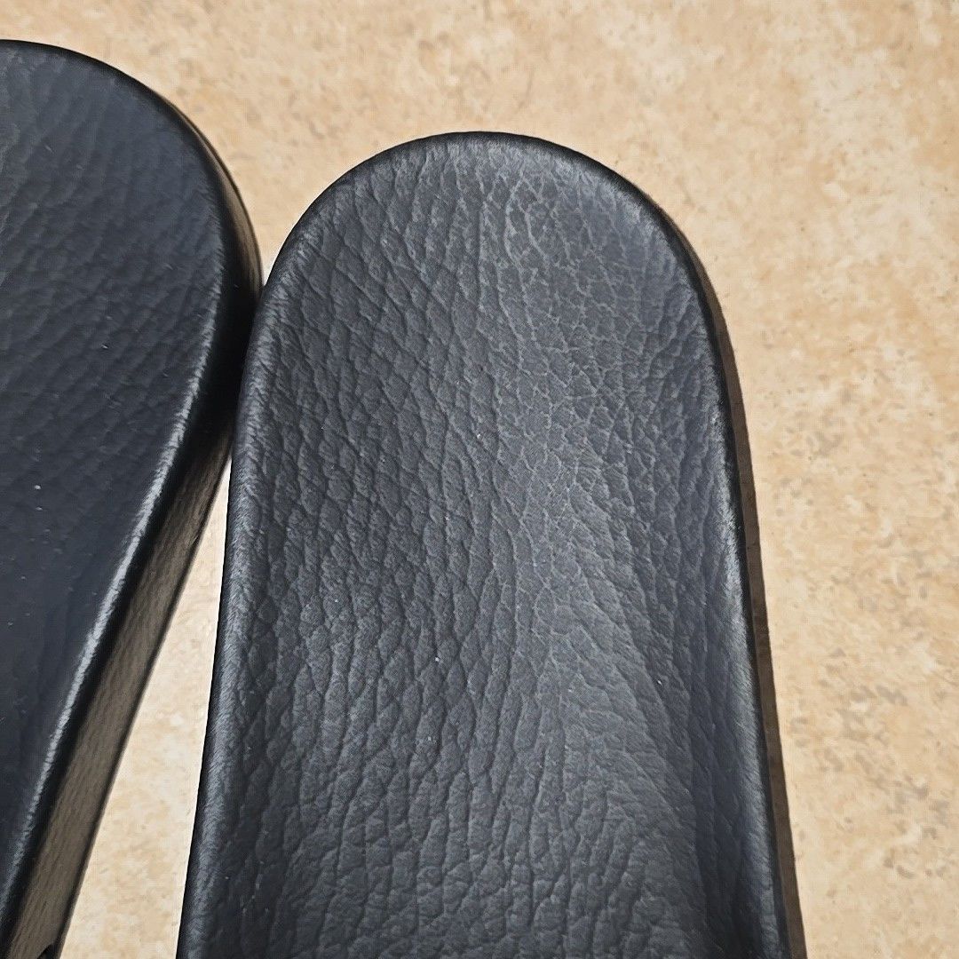 Gucci Gucci slide Size US 7 / EU 40 - 8 Thumbnail