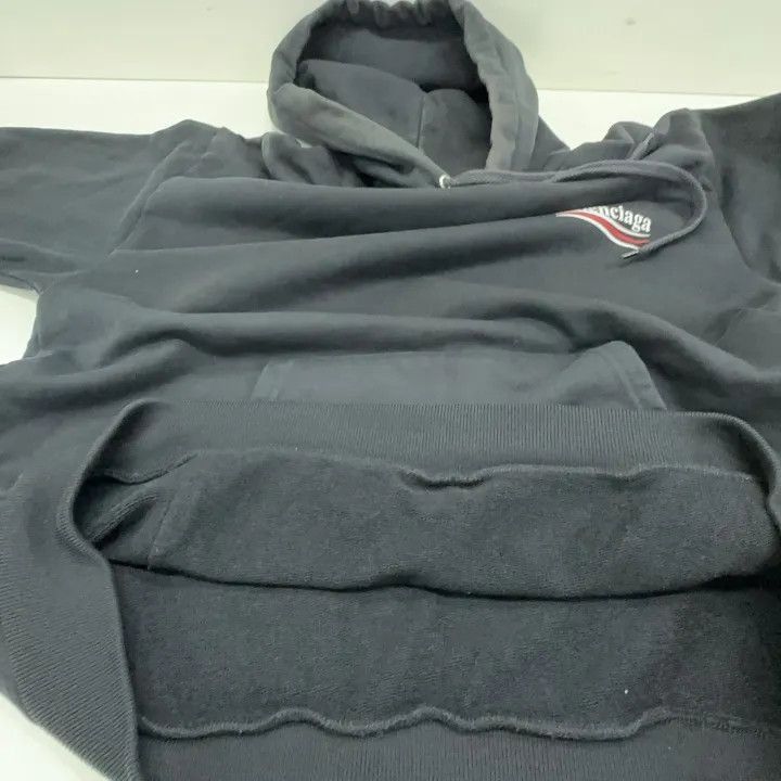 Balenciaga Balenciaga Cozy Logo Hoodie for Women 0079-2507 Size L / US 10 / IT 46 - 6 Thumbnail