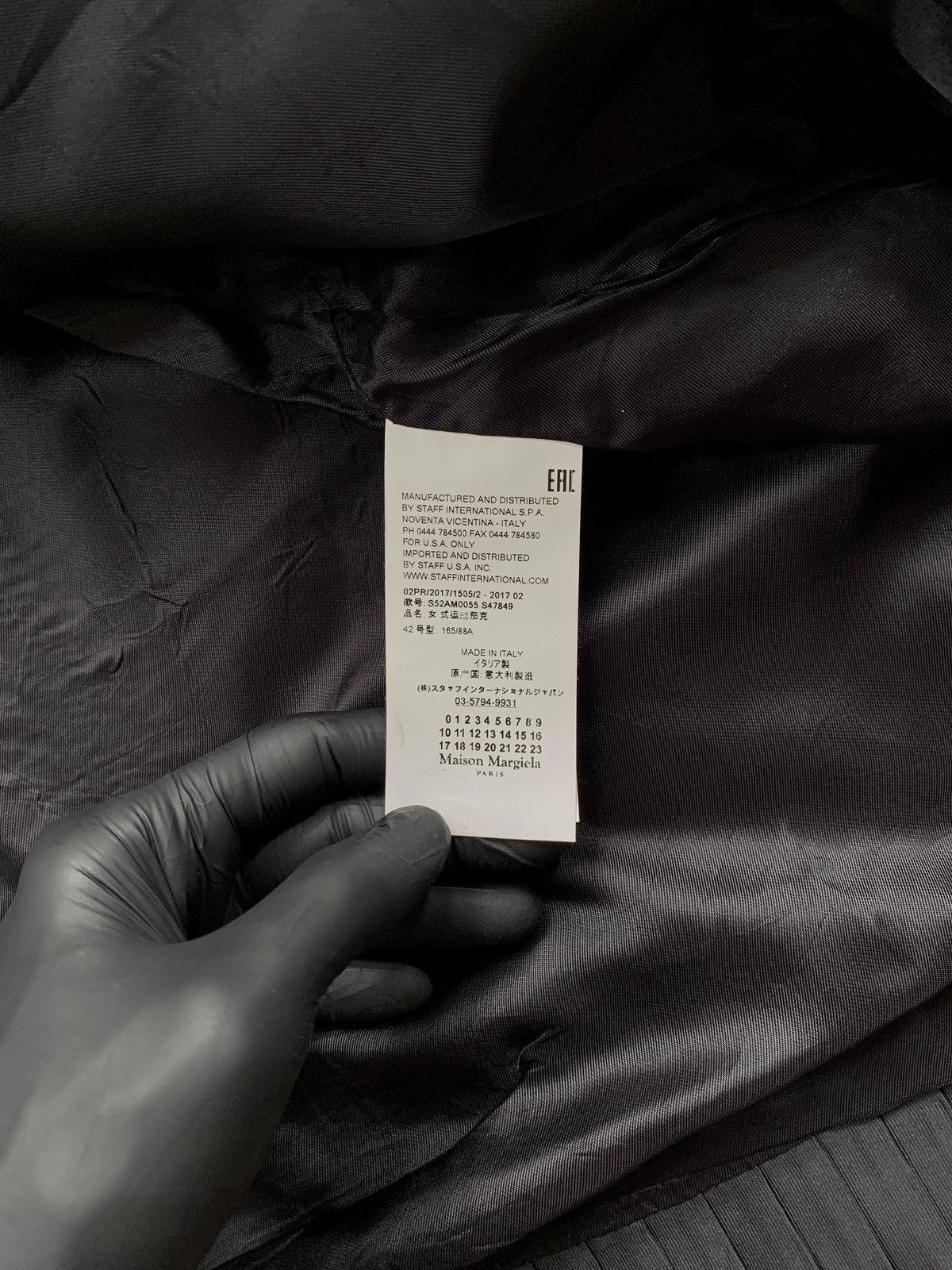 Maison Margiela FREE TAX! MM6 Oversized Pleated Nylon Bomber Jacket Size US M / EU 48-50 / 2 - 10 Thumbnail