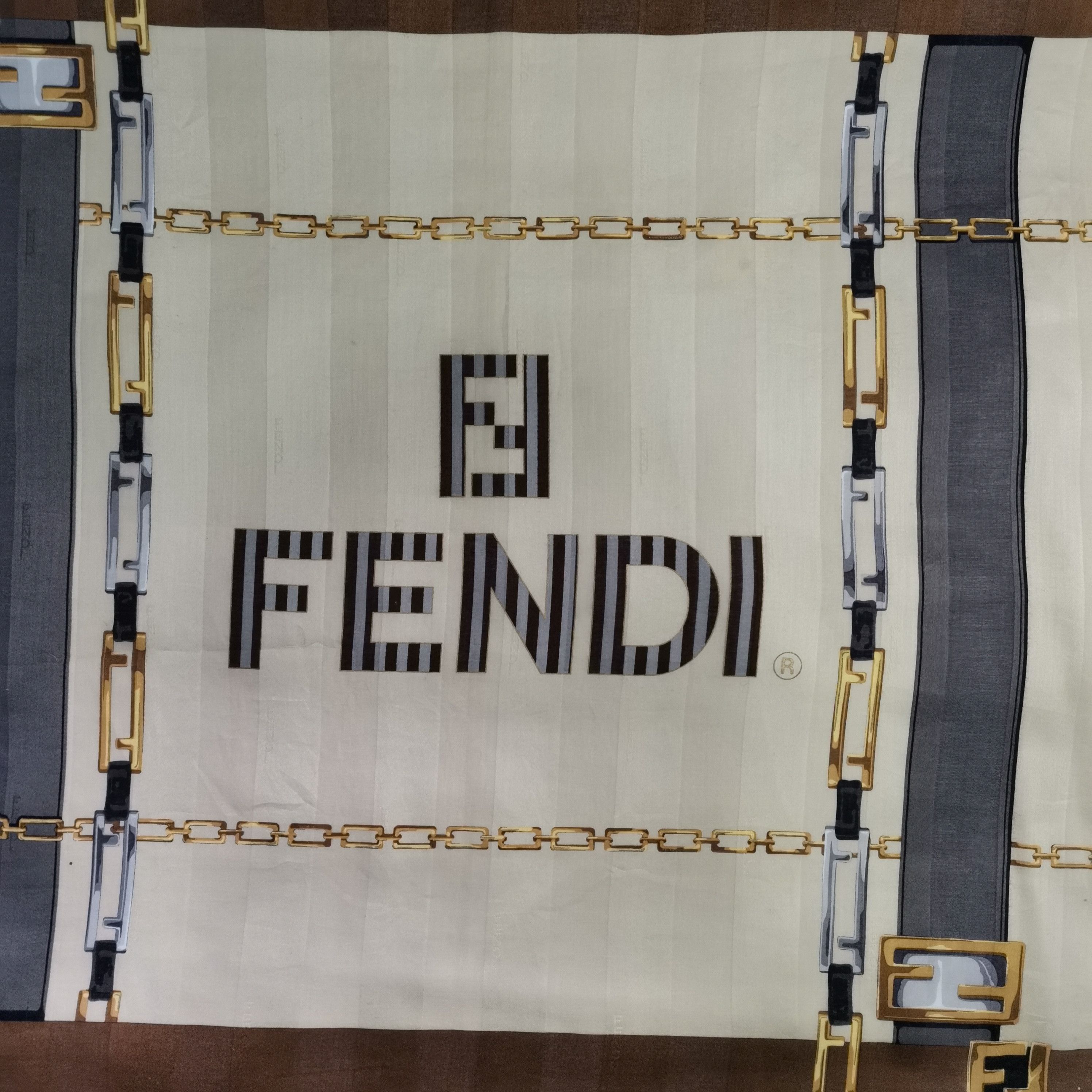 Fendi FENDI HANDKERCHIEF/ BANDANA/ SCARF Size ONE SIZE - 4 Thumbnail