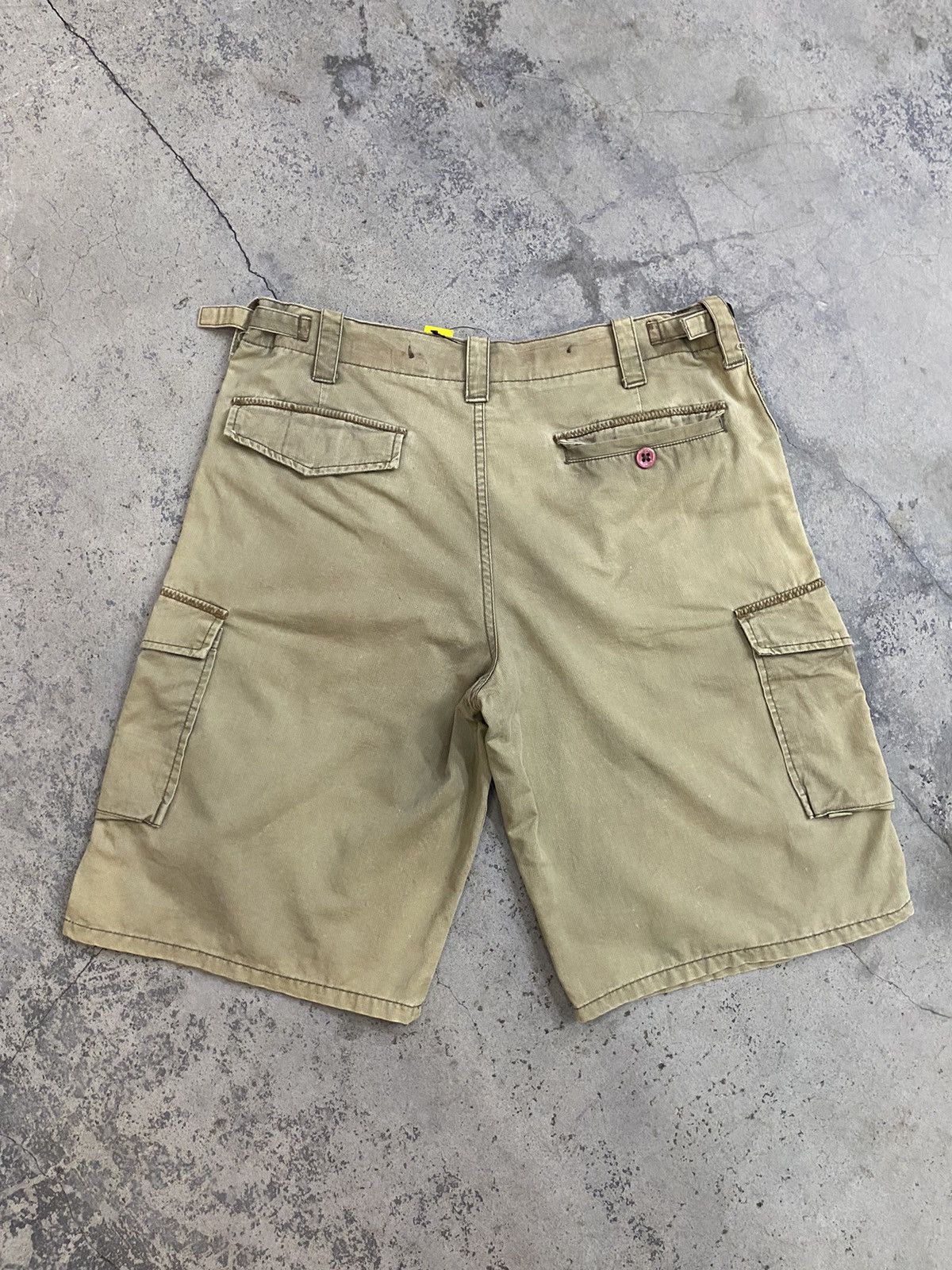 Stussy STUSSY SHORT PANTS Size US 34 / EU 50 - 2 Thumbnail
