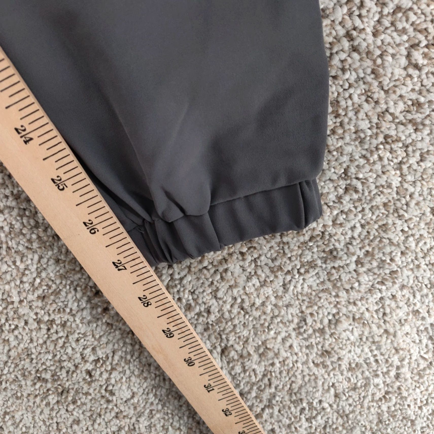 Vintage BYLT Jogger Pants Mens Small 28x27 Gray Nylon Cargo Zip Athletic Casual Mens Size US 29 - 5 Thumbnail