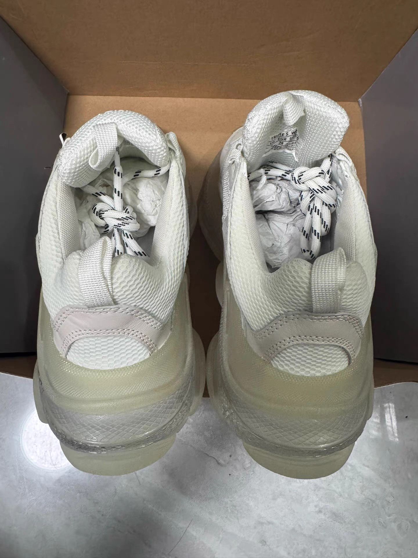 Balenciaga Balenciaga Triple S Low-Top Sneakers K13 Size US 8 / IT 38 - 4 Thumbnail