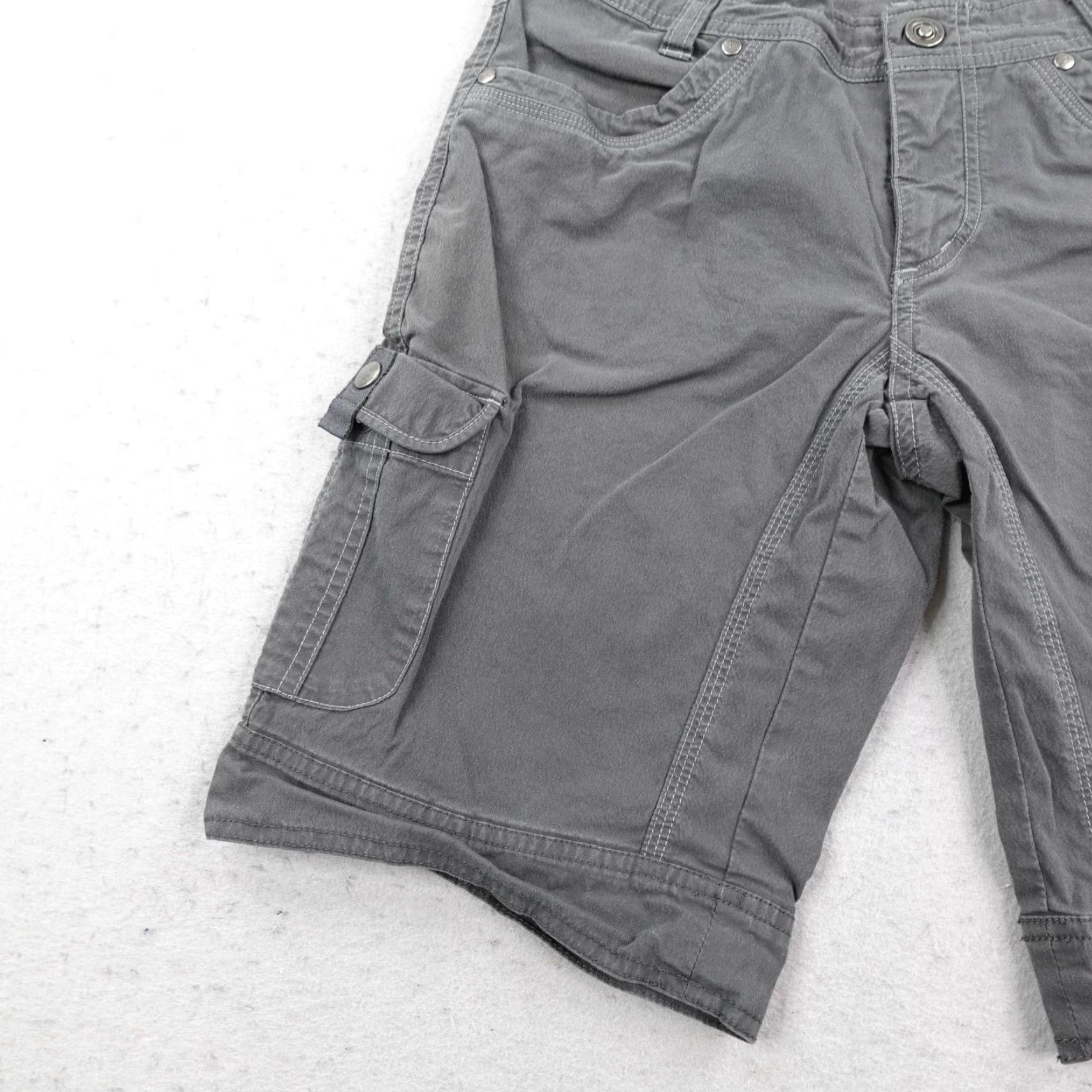 Vintage KUHL Cargo Shorts Women 6 Gray Outdoor Hiking Stretch Pockets Flat Front 9in Inseam Womens Size 28" / US 6 / IT 42 - 4 Thumbnail
