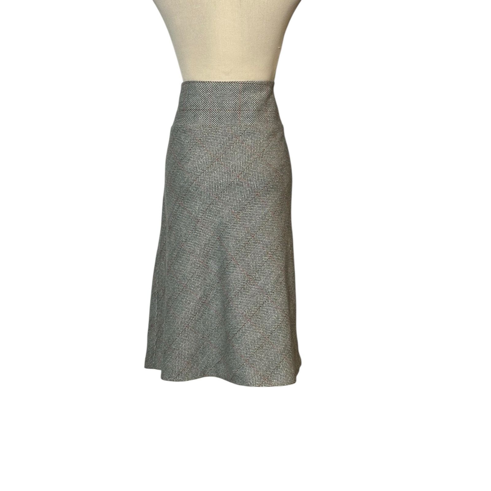 Benetton BENETTON gray red plaid knee length skirt size 44 US Medium Size 32" / US 10 / IT 46 - 17 Thumbnail