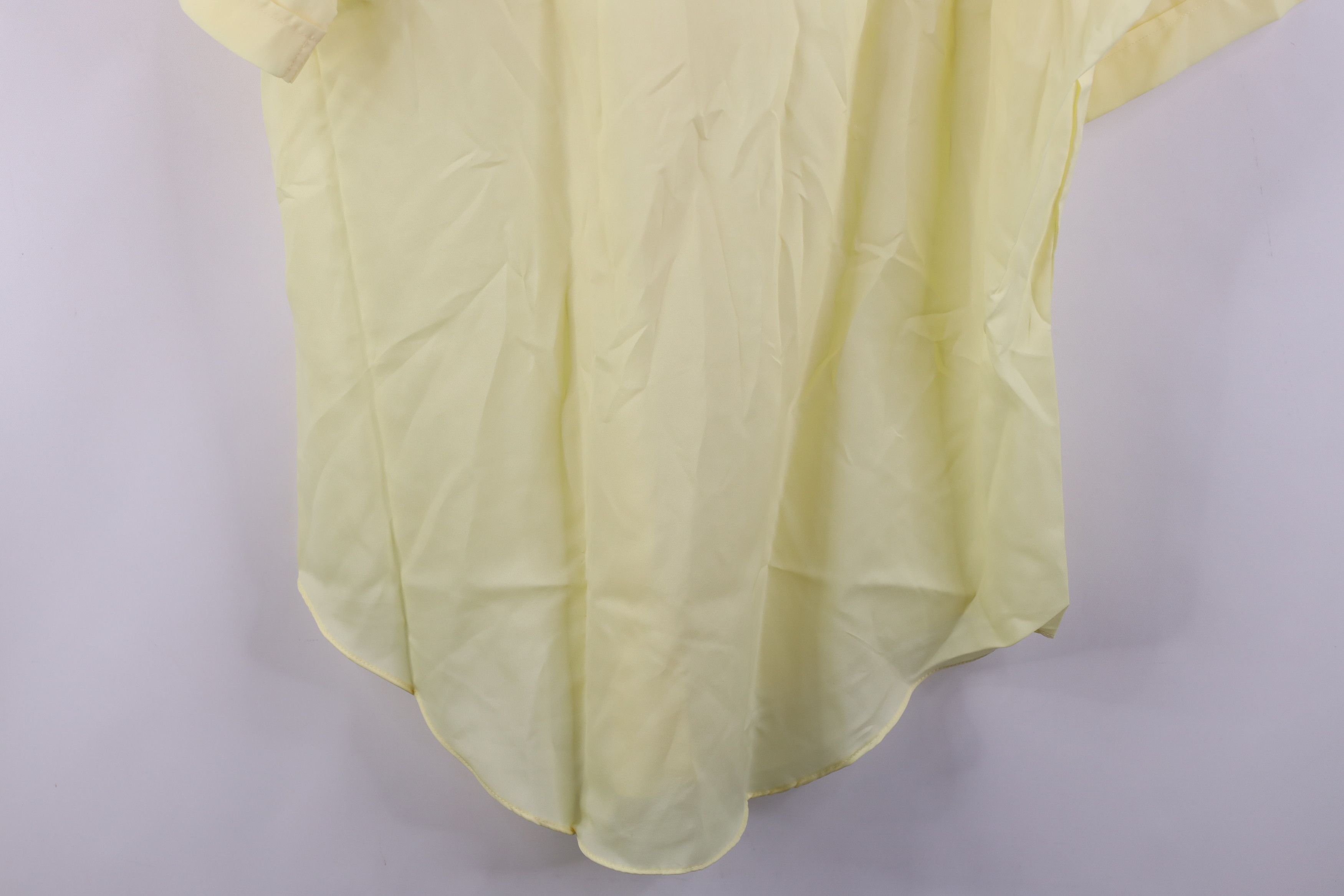 Vintage Vintage 70s Streetwear Short Sleeve Collared Button Shirt Size US M / EU 48-50 / 2 - 13 Thumbnail
