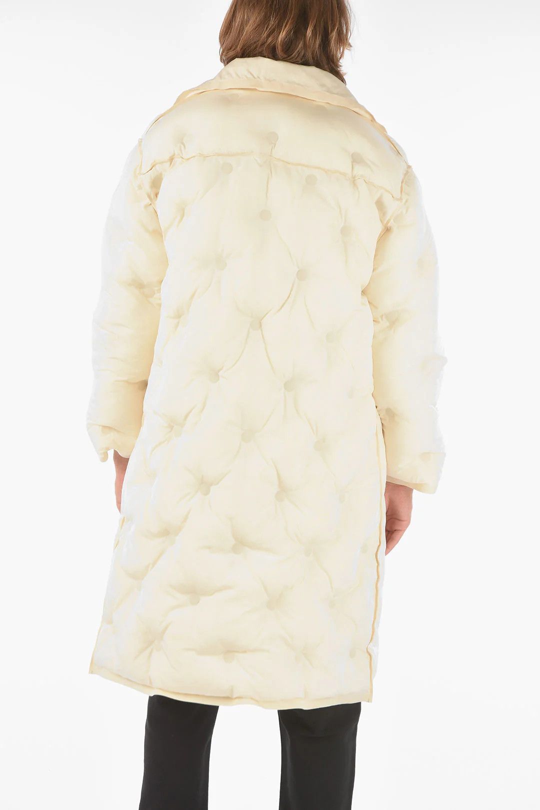 Maison Margiela og1mm0326 Maxi Double-Breasted Puffer Jacket in White Size US XS / EU 42 / 0 - 2 Thumbnail