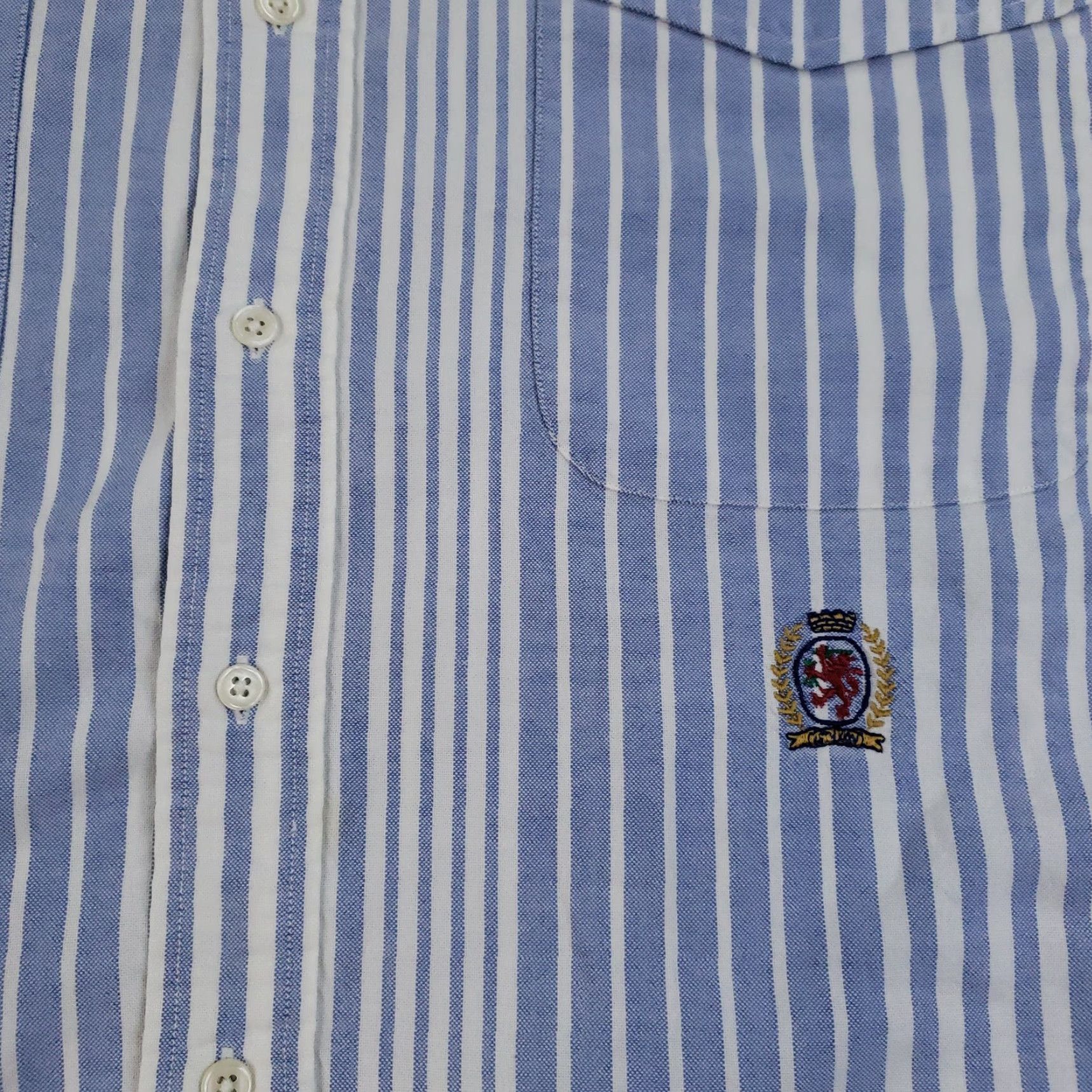 Tommy Hilfiger VINTAGE Tommy Hilfiger Shirt Mens Large Blue White Striped Button Up Crest Logo Cotton Size US L / EU 52-54 / 3 - 7 Thumbnail