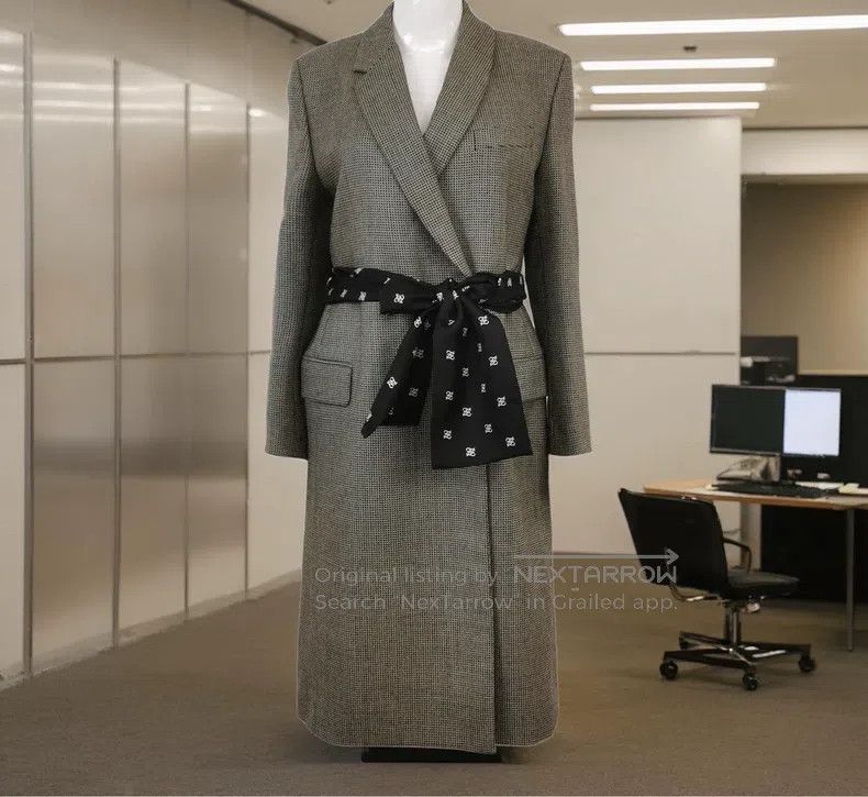 Fendi Fendi Wool houndstooth belted coat Size XS / US 0-2 / IT 36-38 - 1 Thumbnail