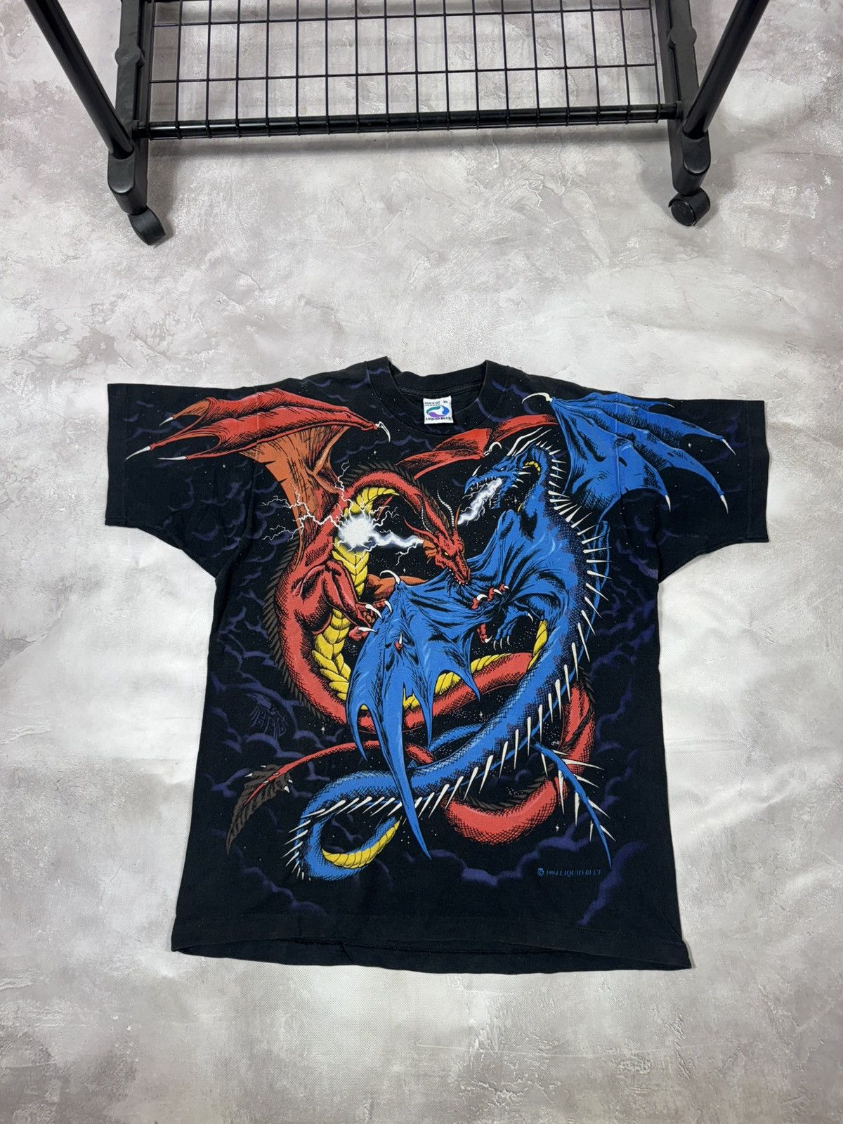 Liquid Blue Vintage Liquid Blue 1994 Fighting Dragon Overprint Tee Size US XL / EU 56 / 4 - 1 Thumbnail