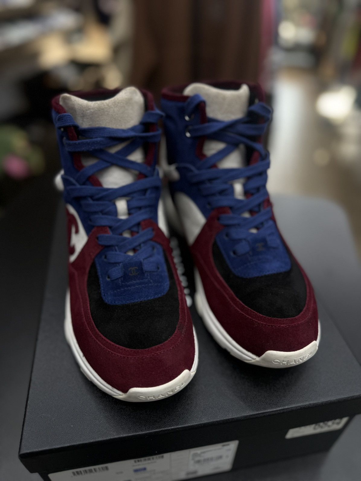 Chanel Chanel High Top Women’s Sneakers 39EU/9US (W) $1050 Size US 9 / IT 39 - 8 Thumbnail
