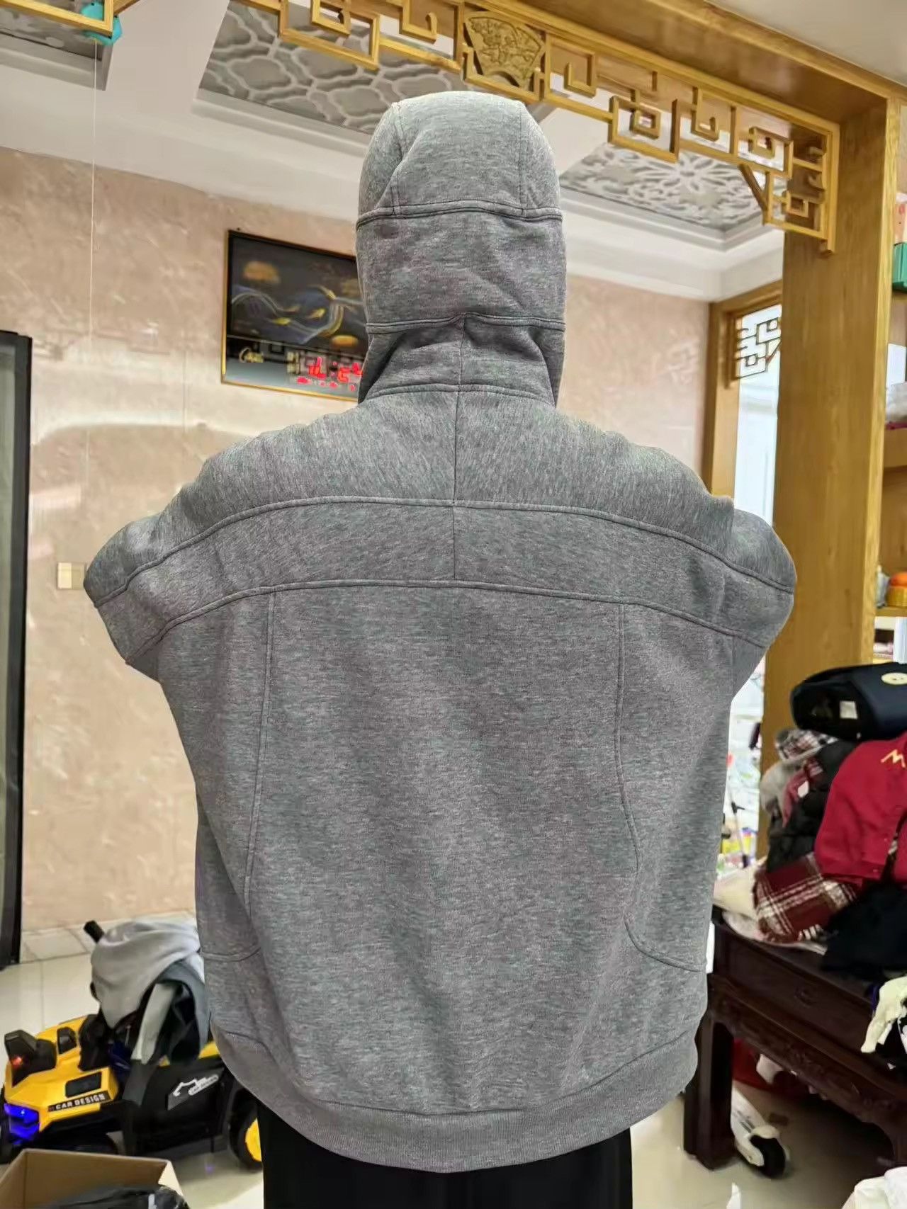 Japanese Brand Gray Half Zipper Winter hoodie Size US L / EU 52-54 / 3 - 9 Thumbnail