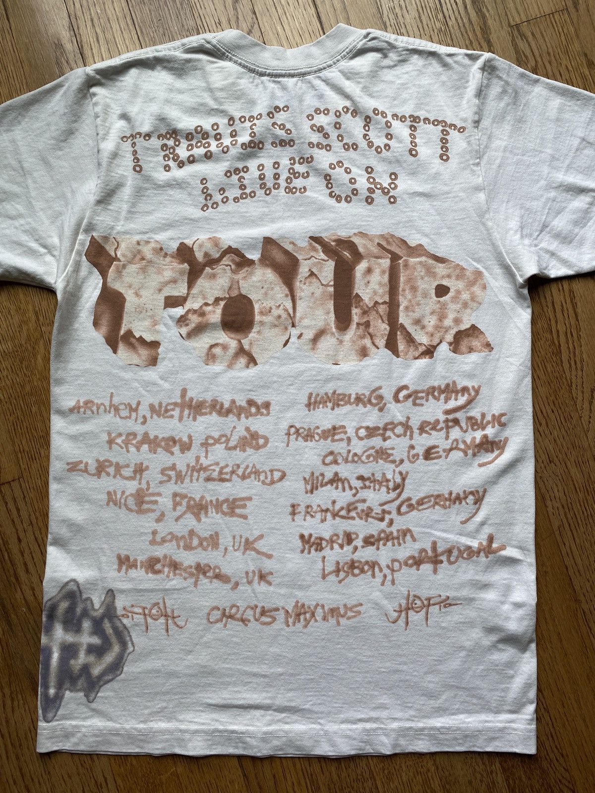Band Tees × Travis Scott Travis Scott Utopia Skitzo Circus Maximus 2024 Euro Tour Tee Size US L / EU 52-54 / 3 - 2 Thumbnail