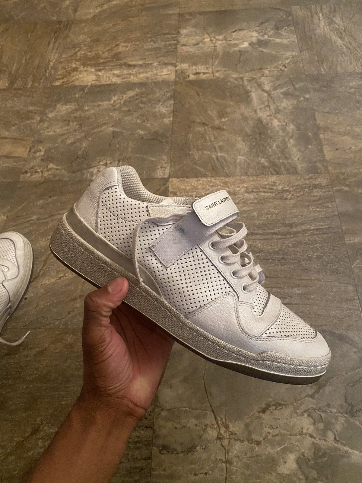スニーカー Saint Laurent SS24 SNEAKERS (7136002W4AA 9226) Yves Saint Laurent Saint Laurent Man Sneakers 7136002W4AA