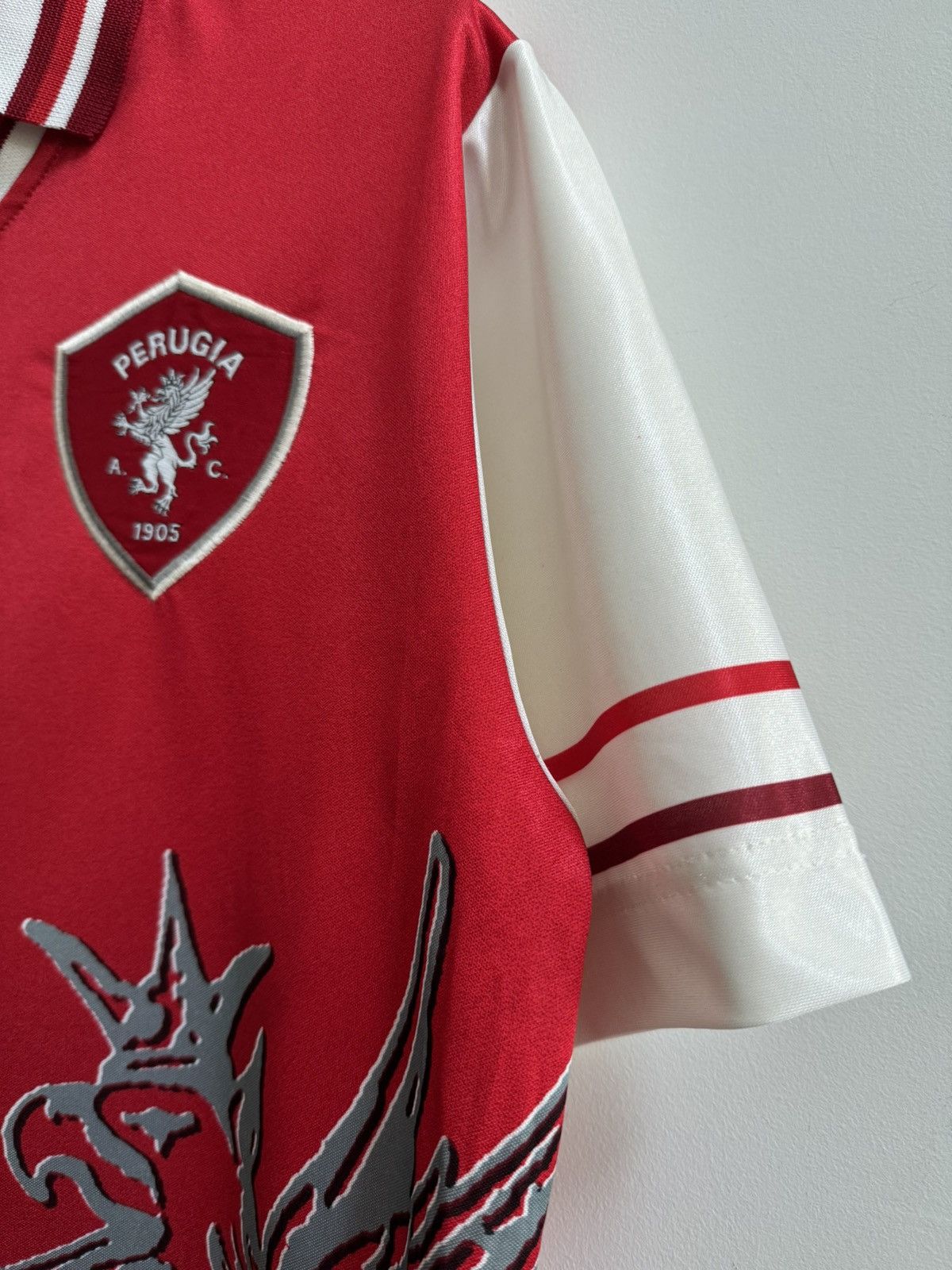Vintage Vintage Nakata Galex A.C. Perugia Home Kit 1998/99 Jersey Size US L / EU 52-54 / 3 - 7 Thumbnail