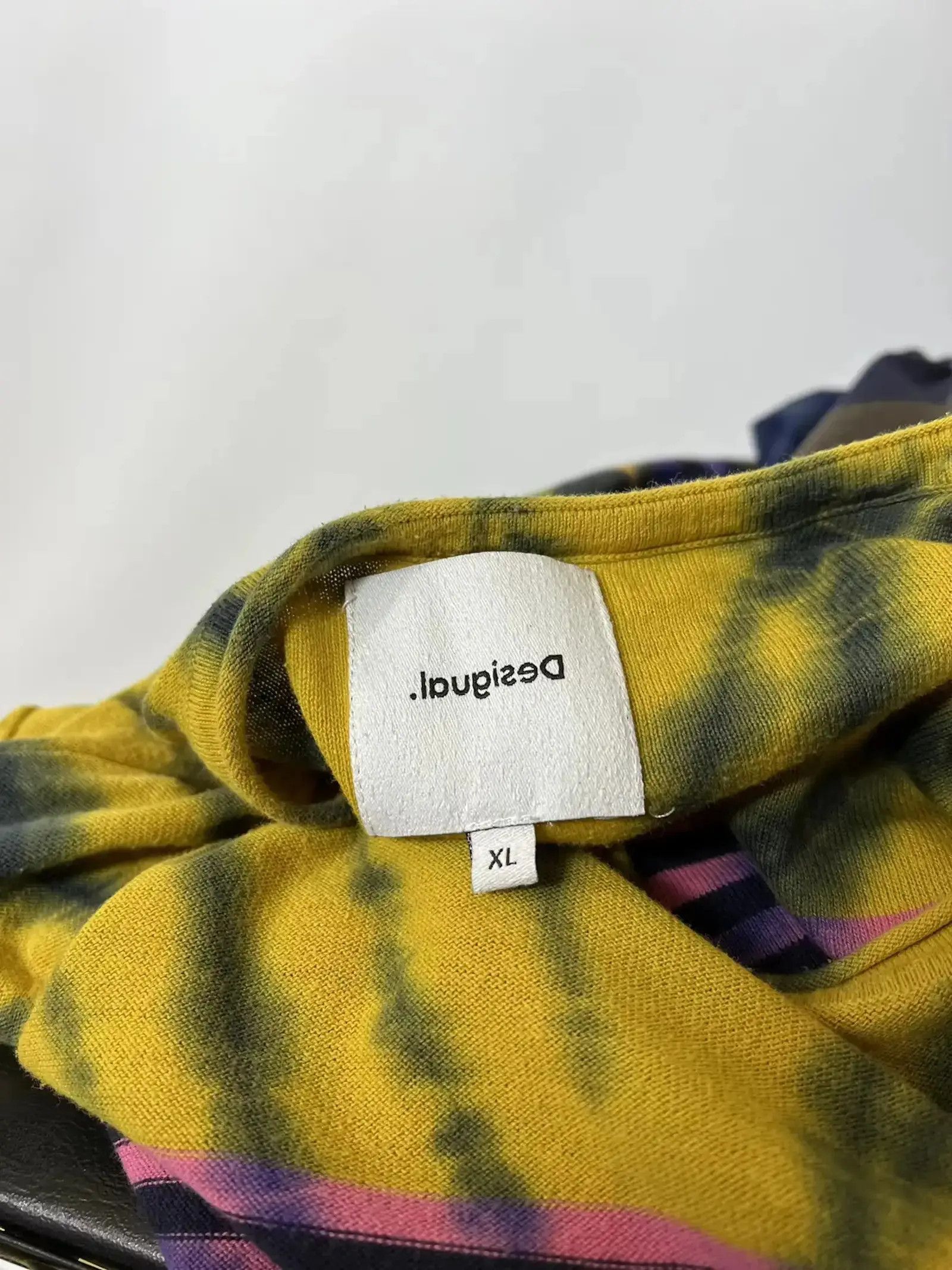 Designer Desigual men’s sweatshirt Size US XL / EU 56 / 4 - 3 Thumbnail