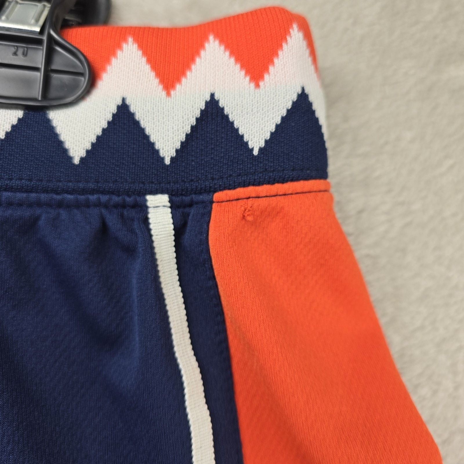 Nike Vintage Nike Illinois Fighting Illini Basketball Shorts XL Size US 36 / EU 52 - 4 Thumbnail